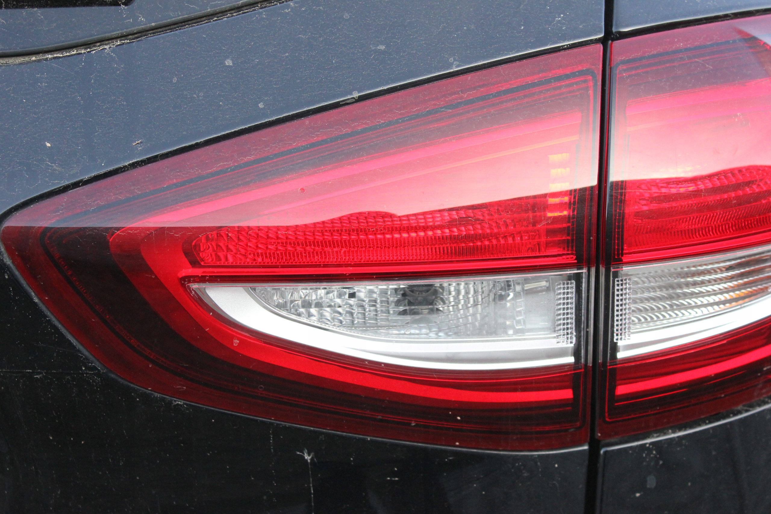 Ford C-Max II Lift Lampa prawa tył w klapę