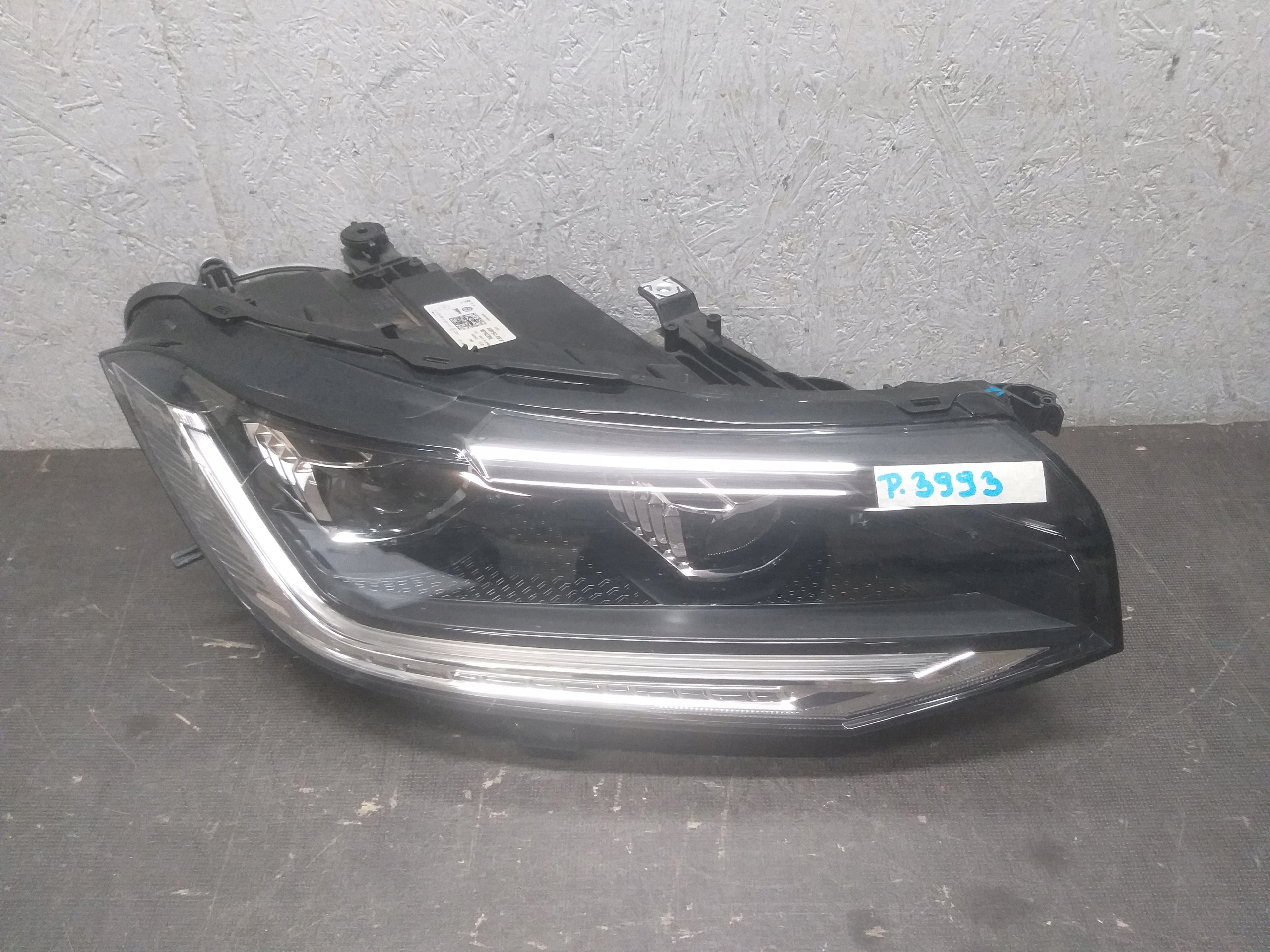 light lights front right left VW T-CROSS T CROSS FULL LED 2GM941036B