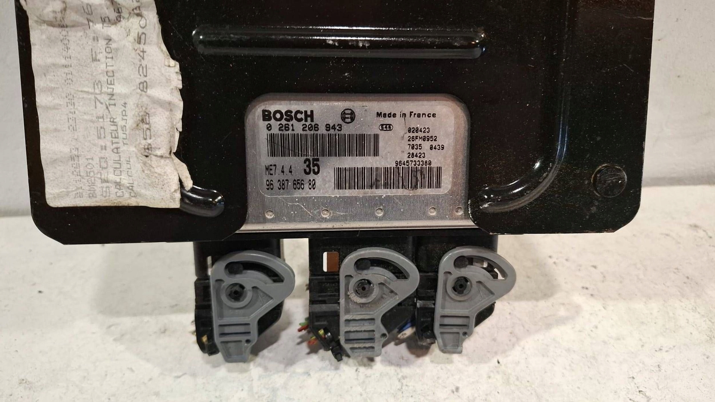 control unit of the engine computer 0261206943 Citroen Peugeot 1.6 16V