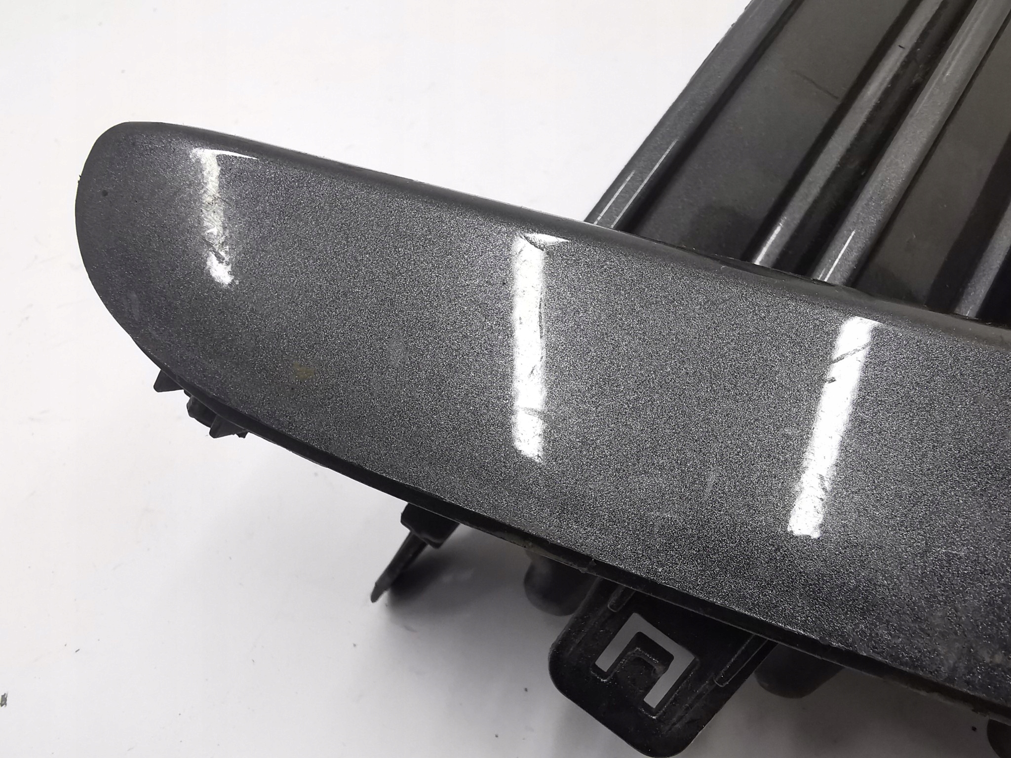 grid frame of a bumper left TOYOTA COROLLA E16 / 81482-02610-OUTLET