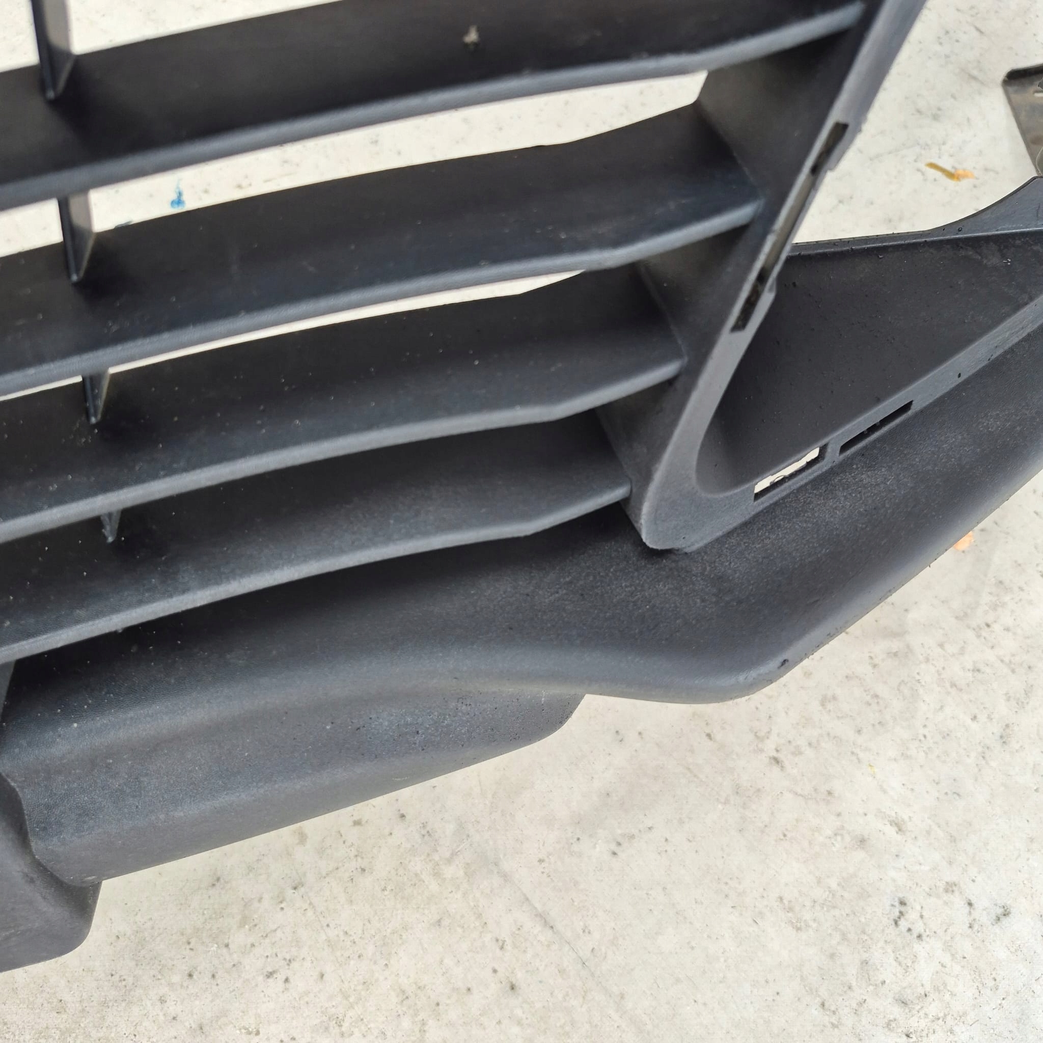 RENAULT CAPTUR 1 and 13-17 bumper front front