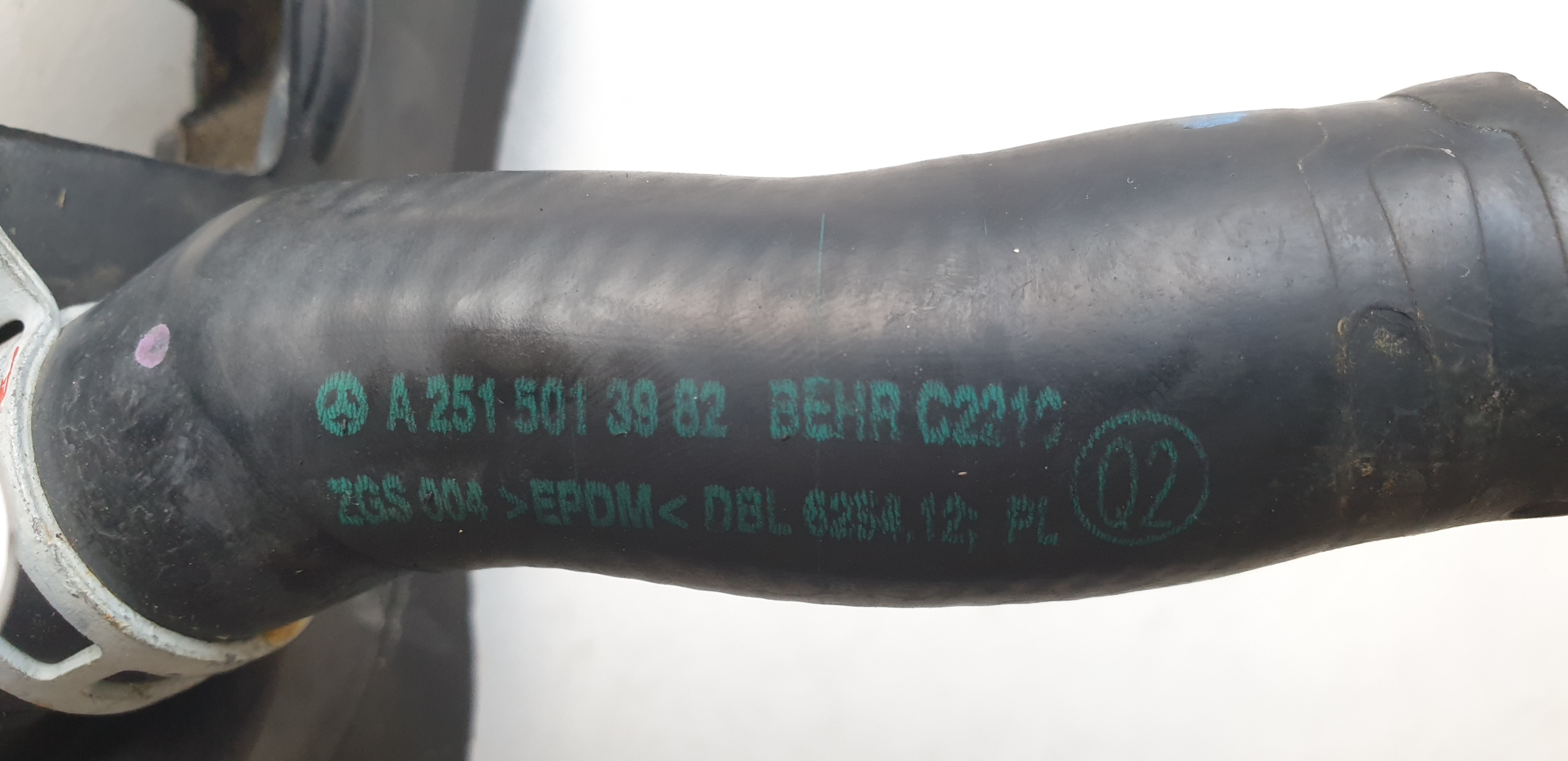 prijenos crijevo vode cijevčica MERCEDES R W251 320 CDI V6 OE