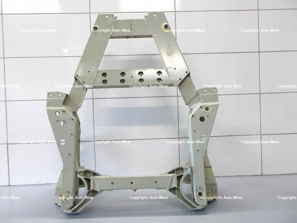 Ferrari California F149 tylne mocowanie ramy Parts manufacturer Ferrari OE