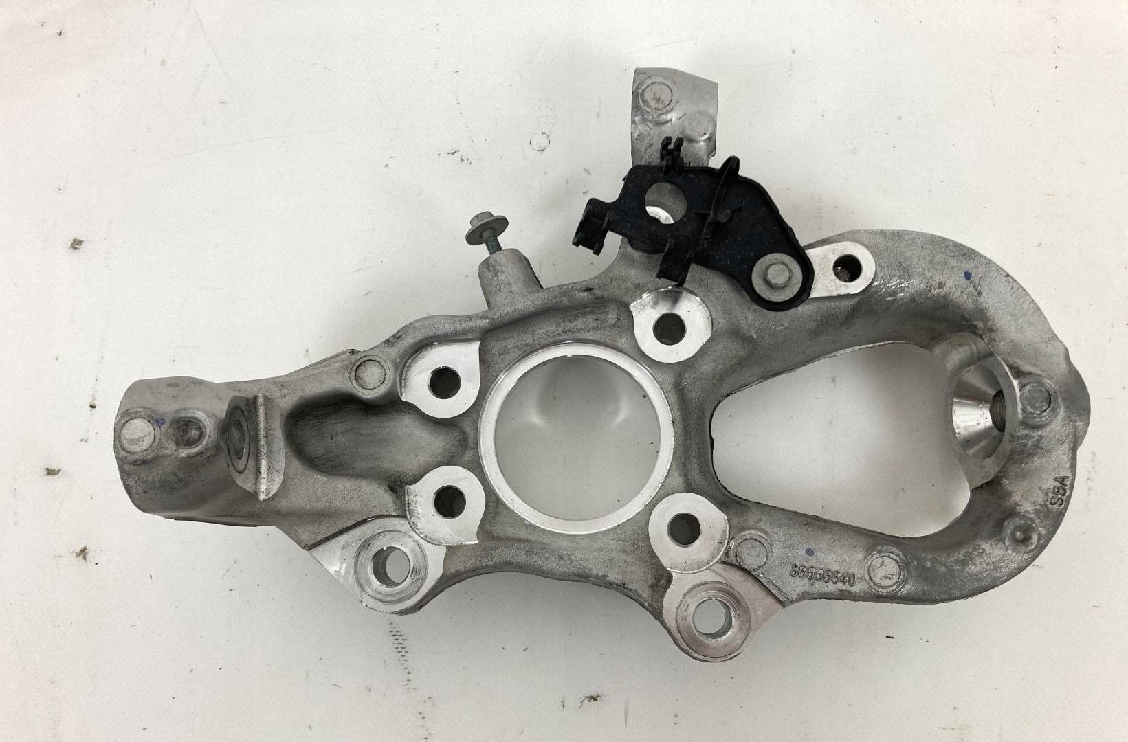 swing left front Chevrolet Corvette C8 Stingray 2020-2026