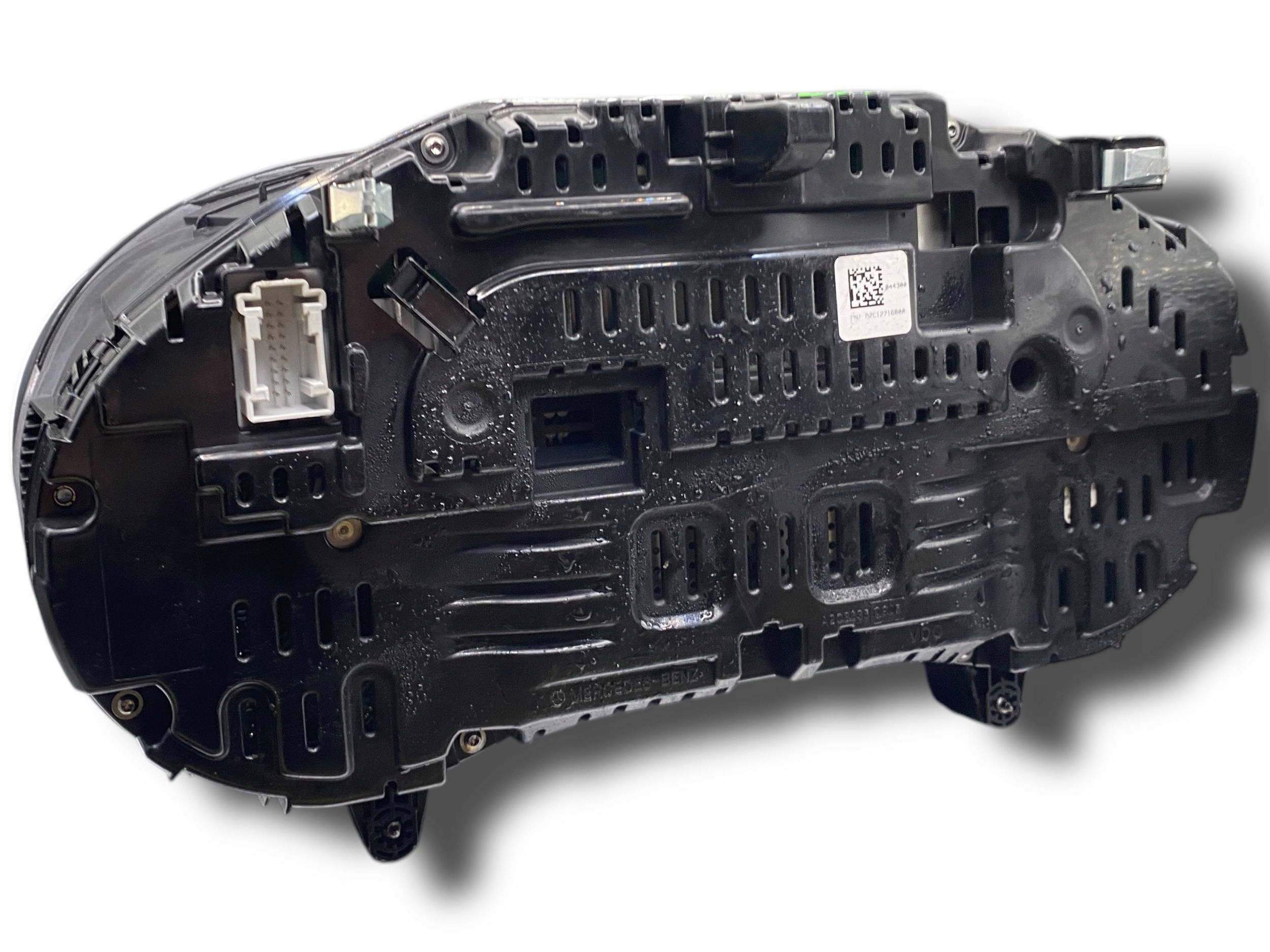MERCEDES C KLASA W205 dials dials 2059008329 -- - $J