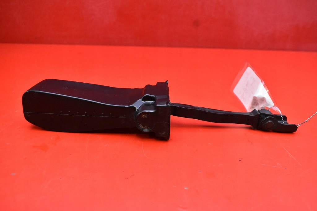 Skoda OE 5E0839267A limiter door
