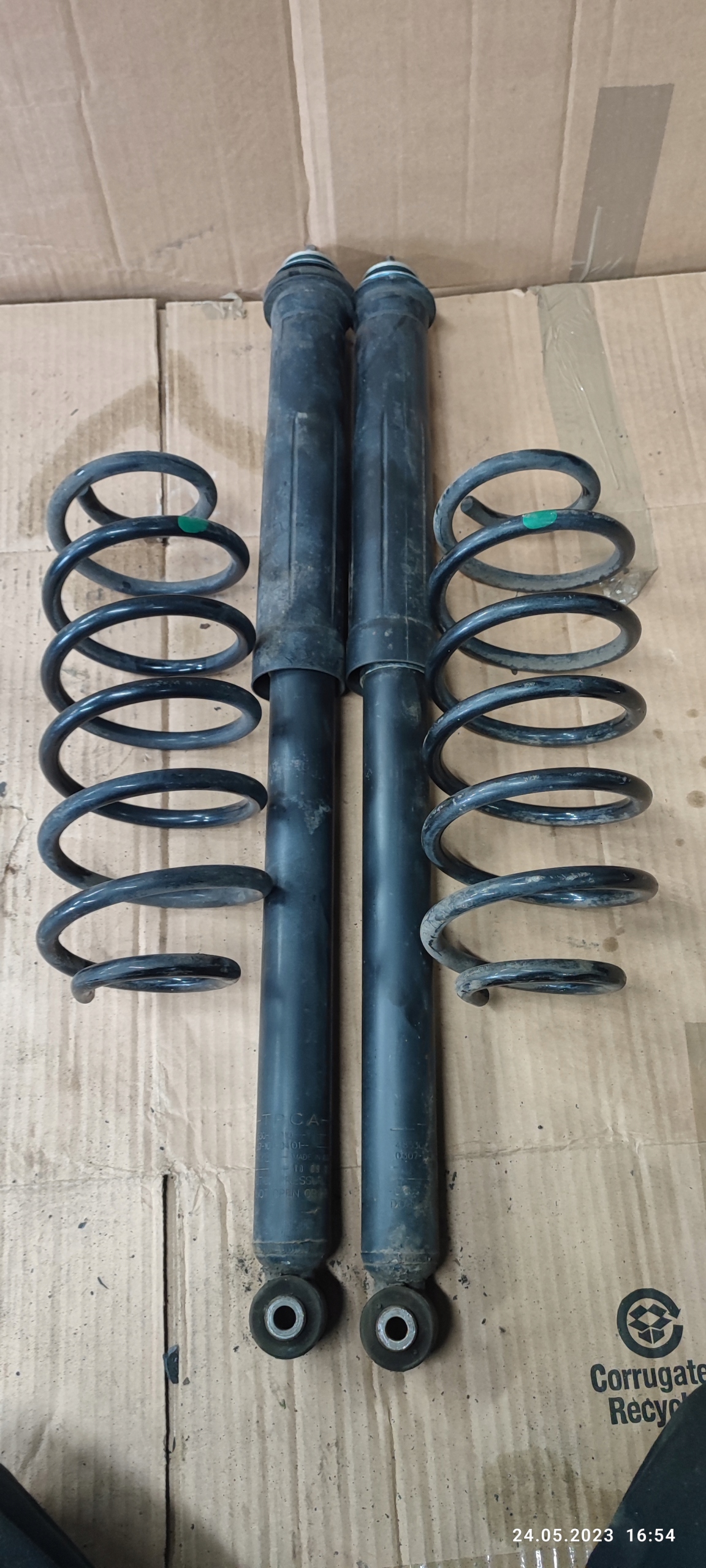 CITROEN C1 shock absorbers rear part rear. springs KOMPLET