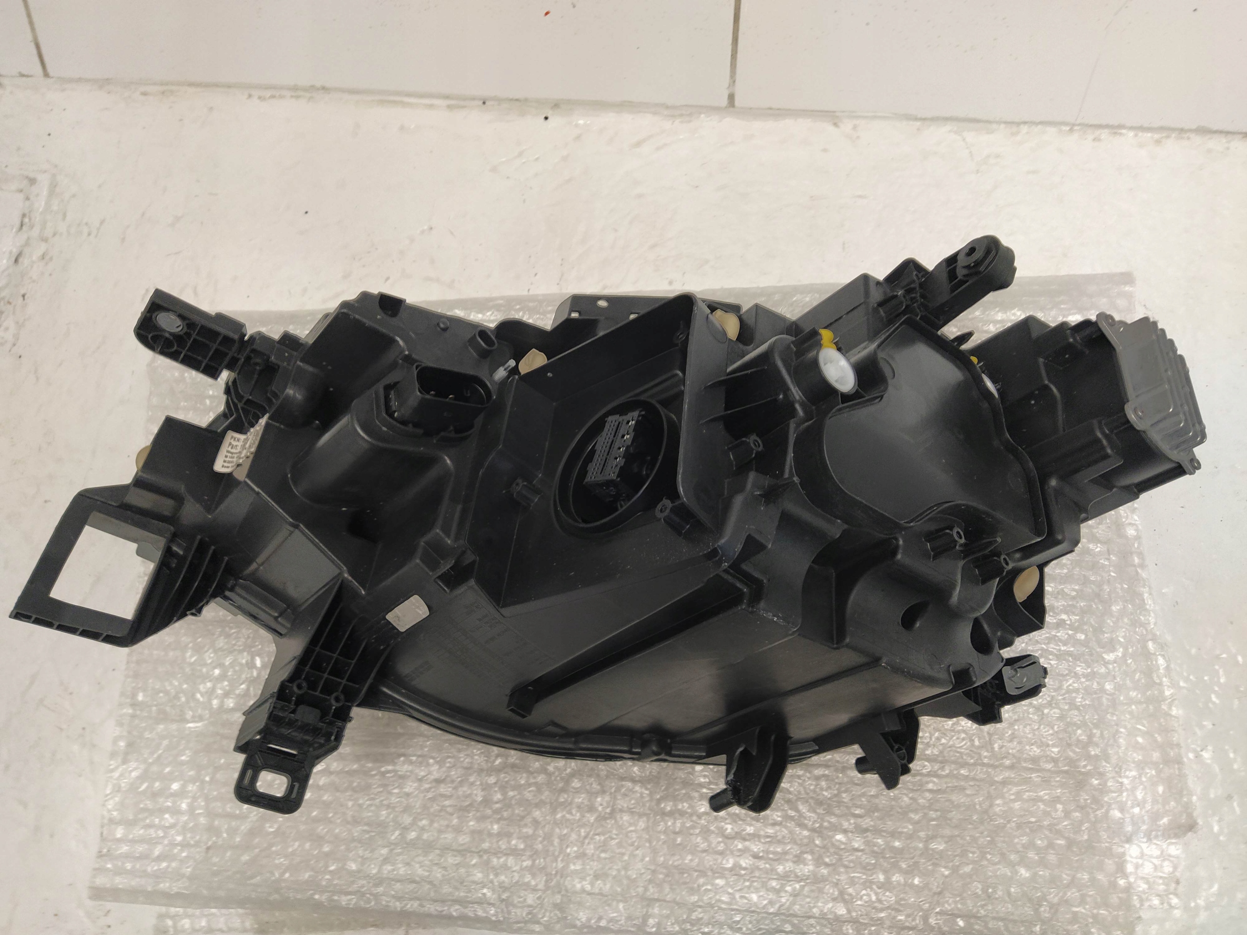 VW ID.4 REFLEKTOR LICHT VORNE VORNE RECHTS FULL LED 7PIN