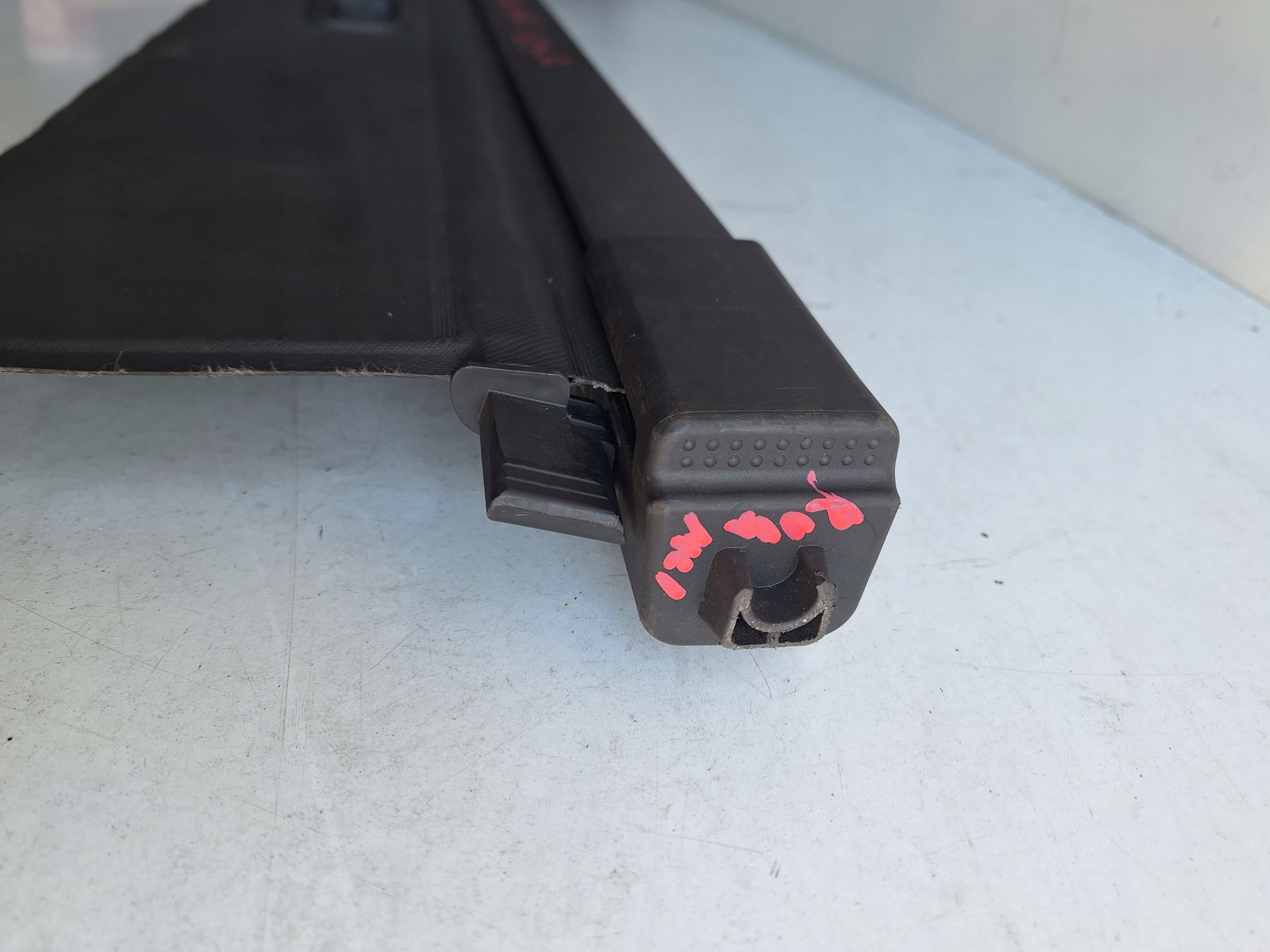 FORD KUGA MK1 08-12 blinds boot