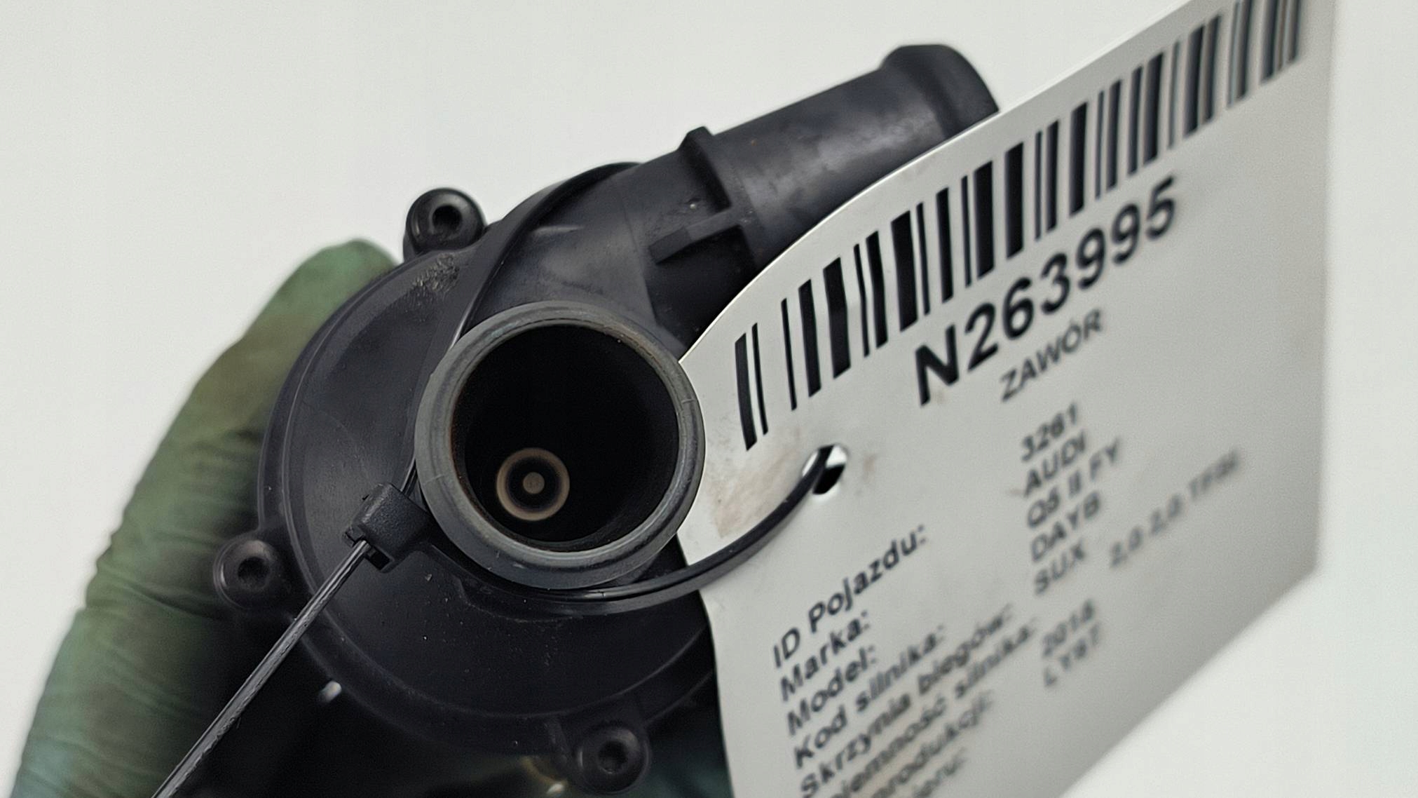 water pump 06H121601N AUDI Q5 II FY