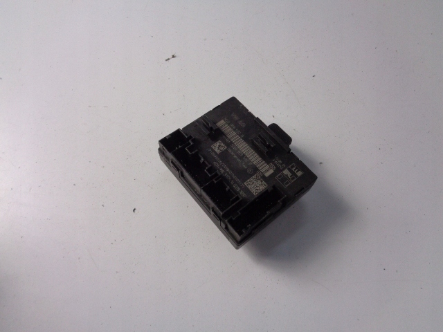 MODUŁ DRZWI PRAWY PRZÓD VW GOLF VII 2012-2020