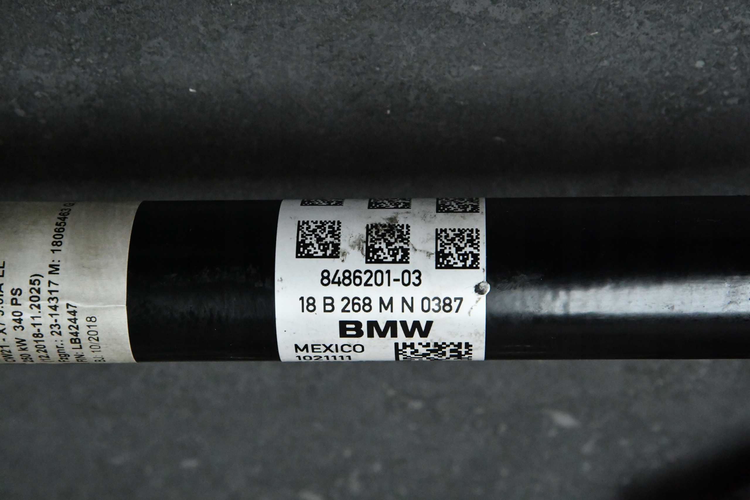 swing left front shock absorber left semi-axis left BMW X7 G07 13746km