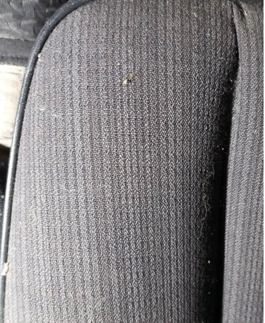 seat right MERCEDES W124 black grid