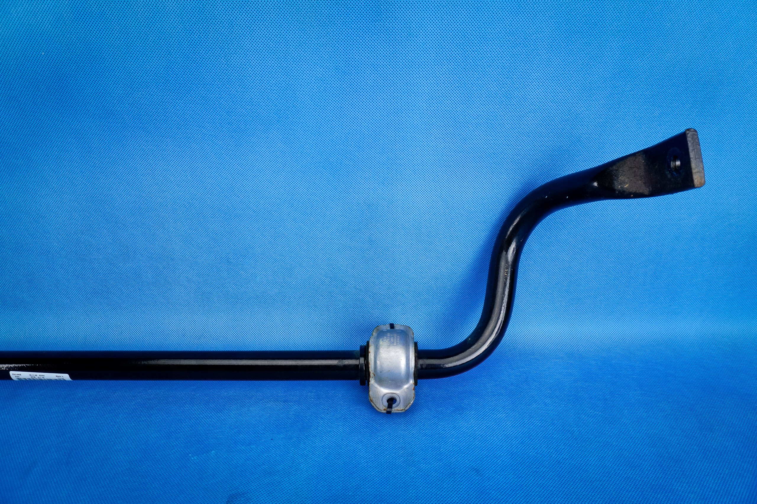 Stabilizator bar front Audi A8 4H 4H0411309