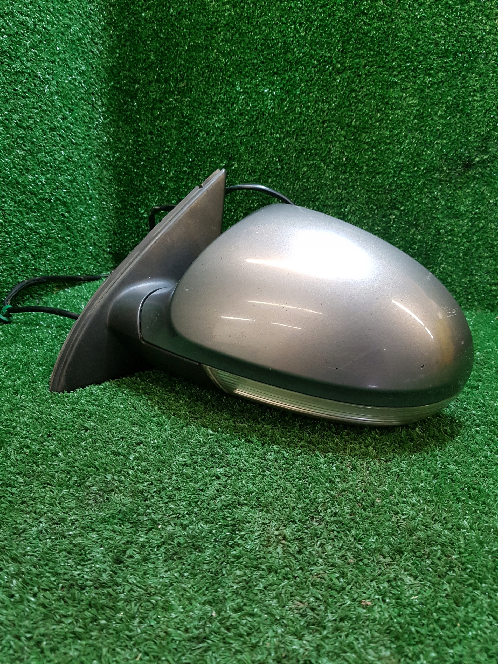 mirror left electrics VOLKSWAGEN PASSAT B6 2005 6PIN 3C0857933