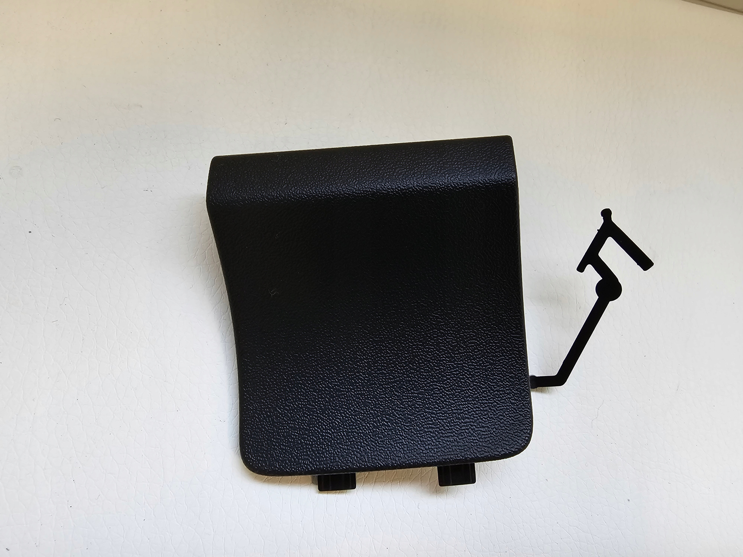 PORSCHE CAYENNE III towing hook cap rear part left 9Y0 9Y0807499