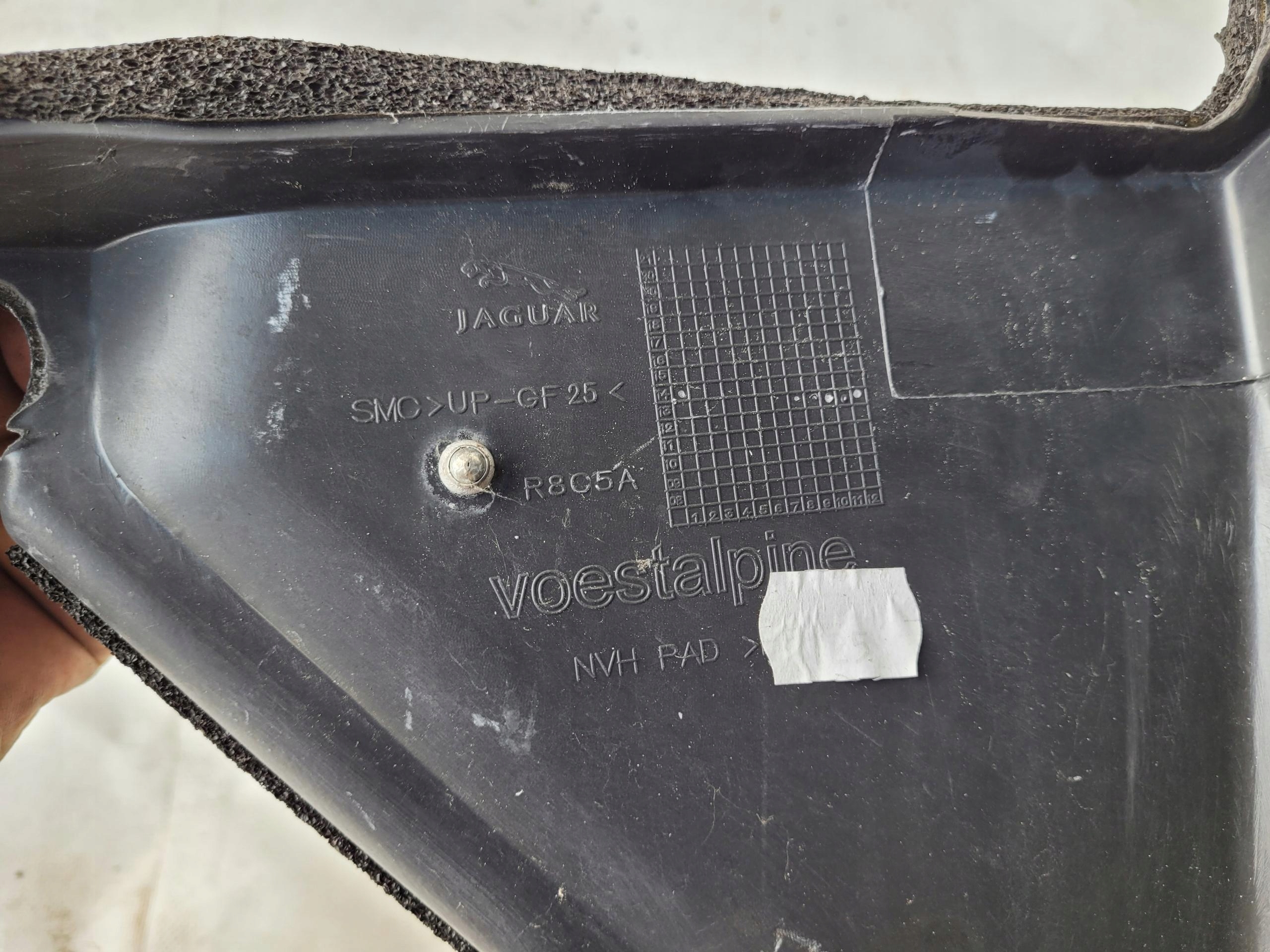 fedél a motrot hangszigetelő SCIANY JAGUAR XF 3.0D