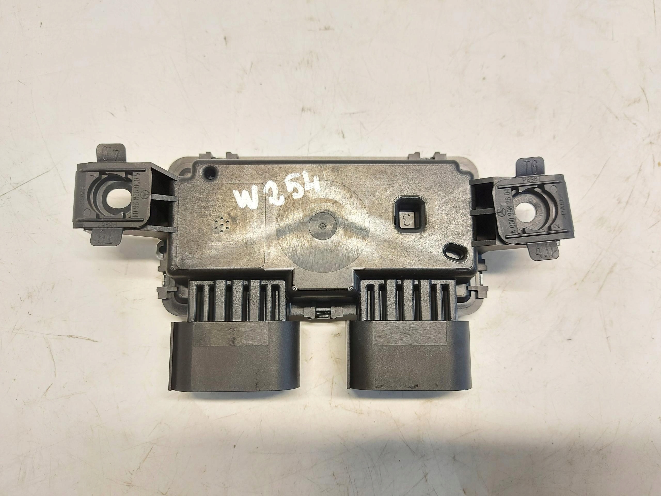 Mercedes W254 GLC 220d, module control unit A0009007413