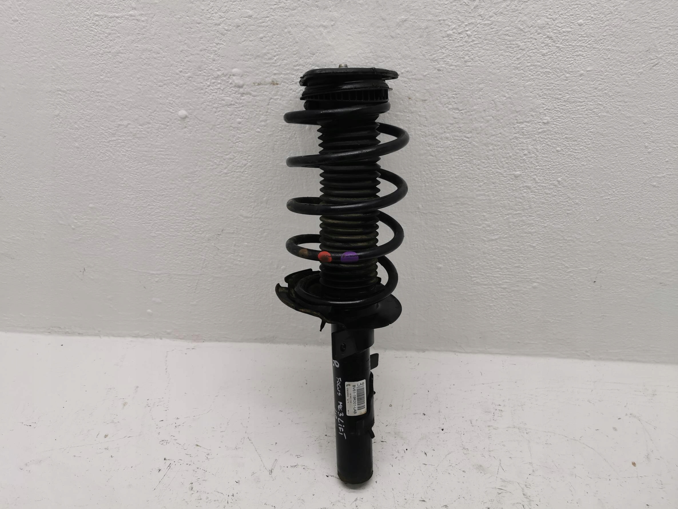shock absorber left front FORD FOCUS MK3 LIFT 1.0 ECO