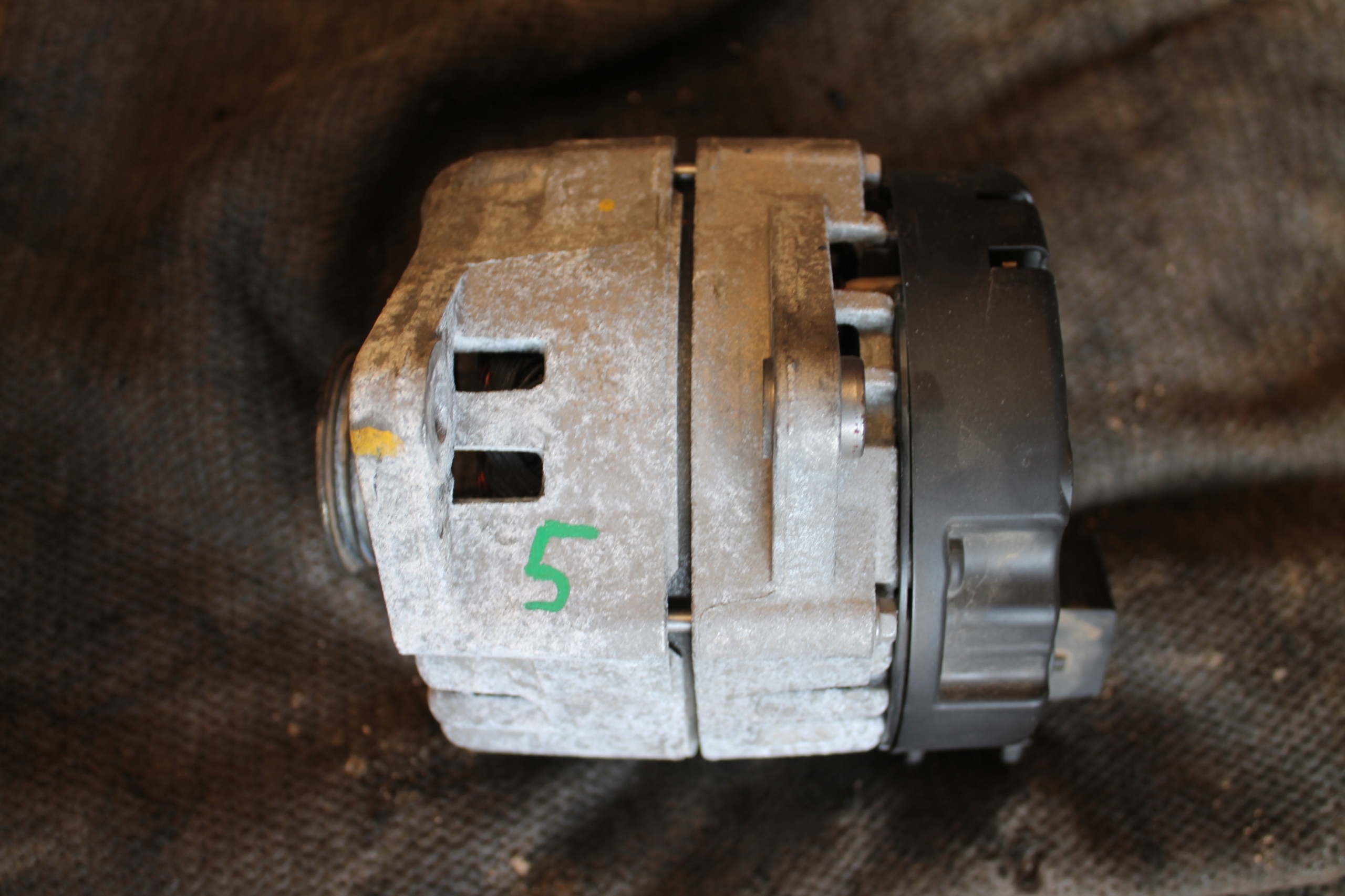 5. alternator MERCEDES A0009063903