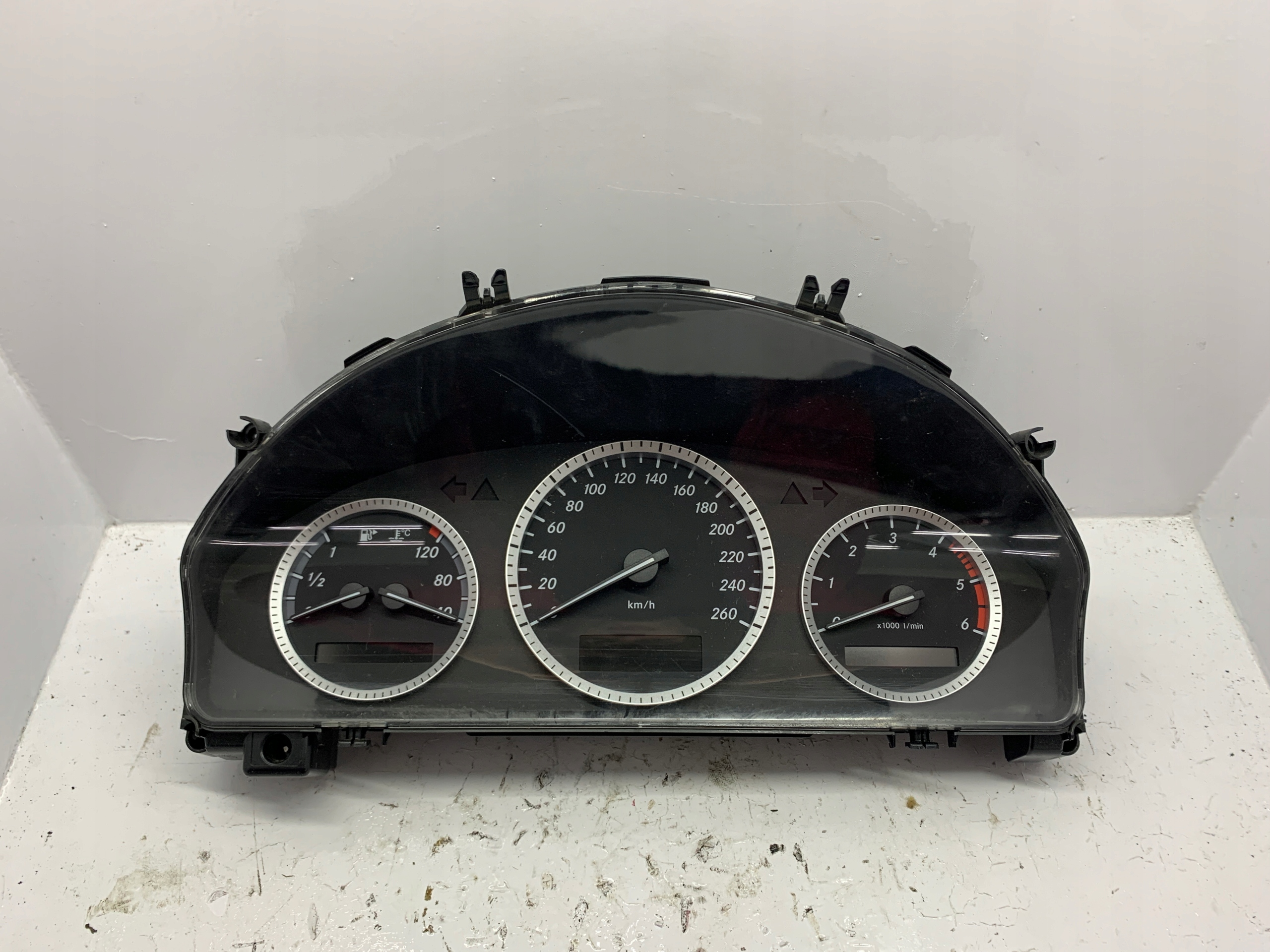 dials dials A2049003402 MERCEDES W204 C-KLASA (2007-2014) 2.2CDI