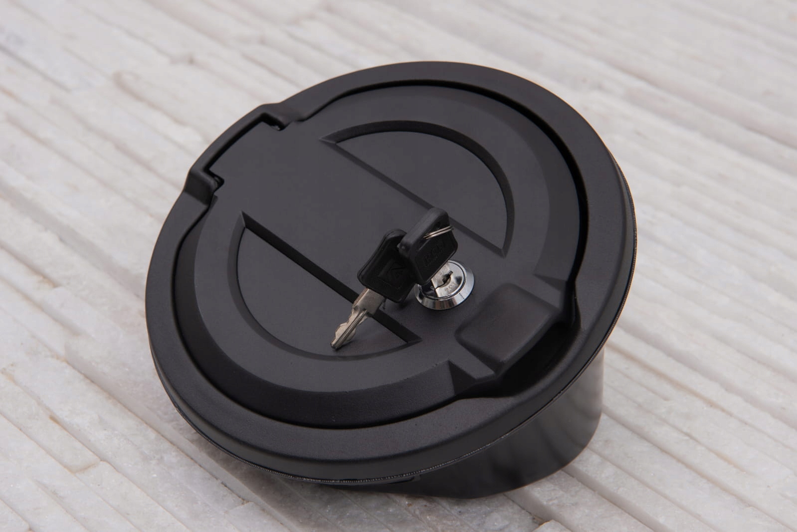 JEEP WRANGLER JL 18+ KLAPKA WLEWU PALIWA Z ZAMKIEM Producent części Inny