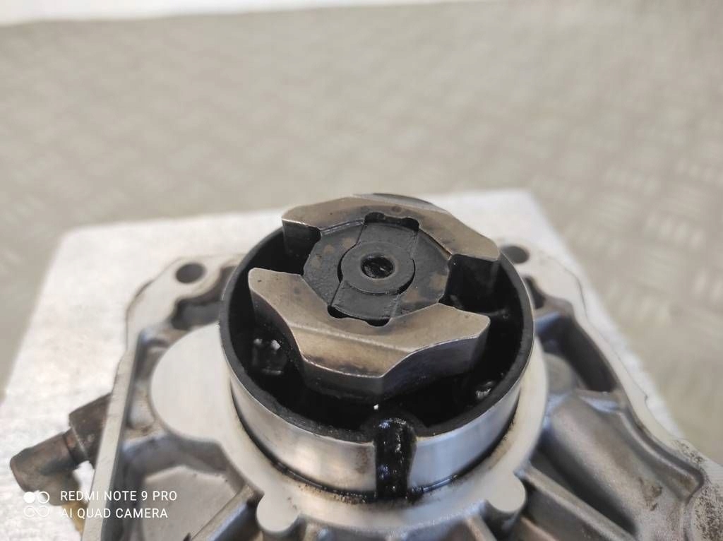 opel oe 55205446 насос вакум