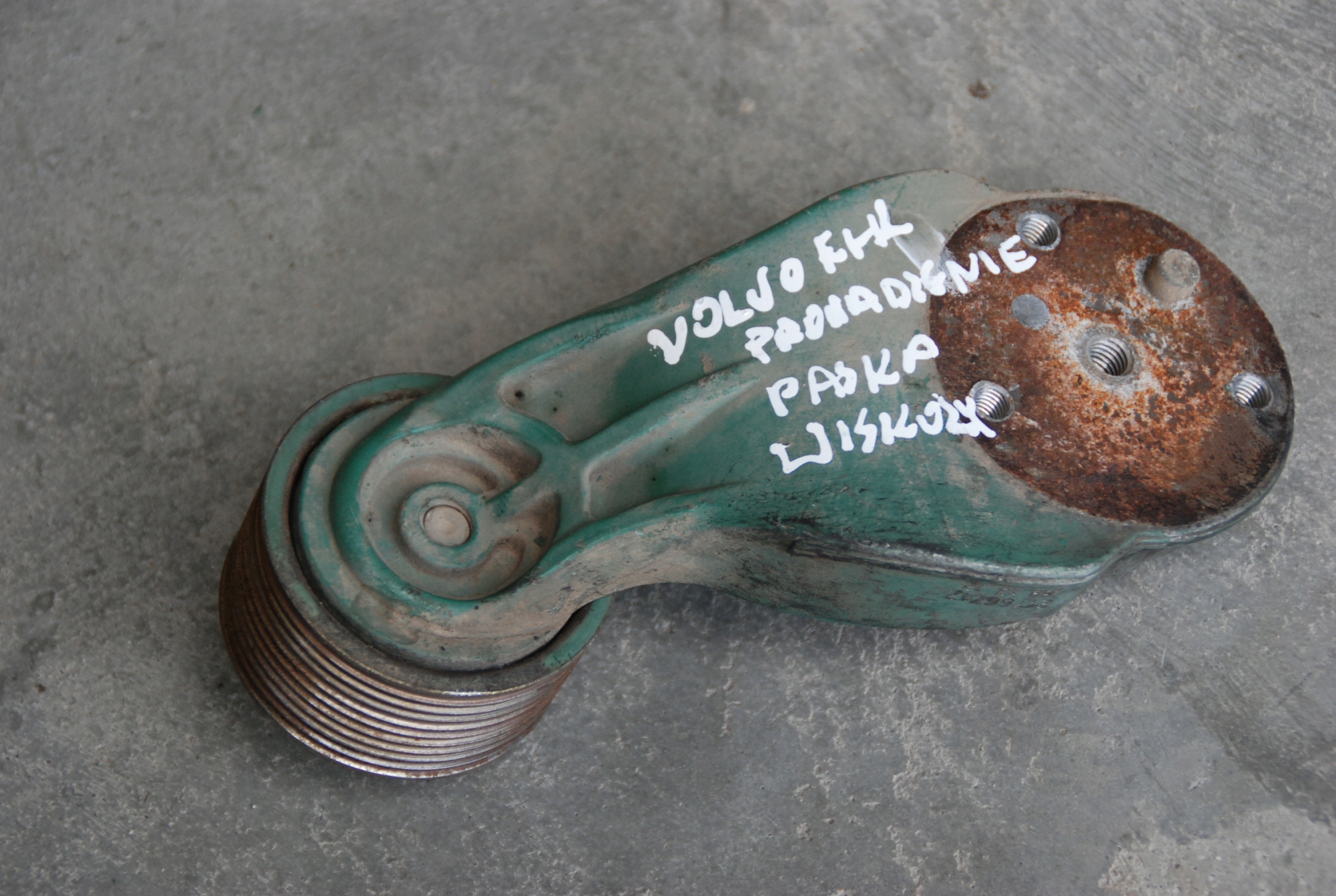 NAPINACZ ROLKA PASKA VOLVO FH 4 Producent części Volvo OE