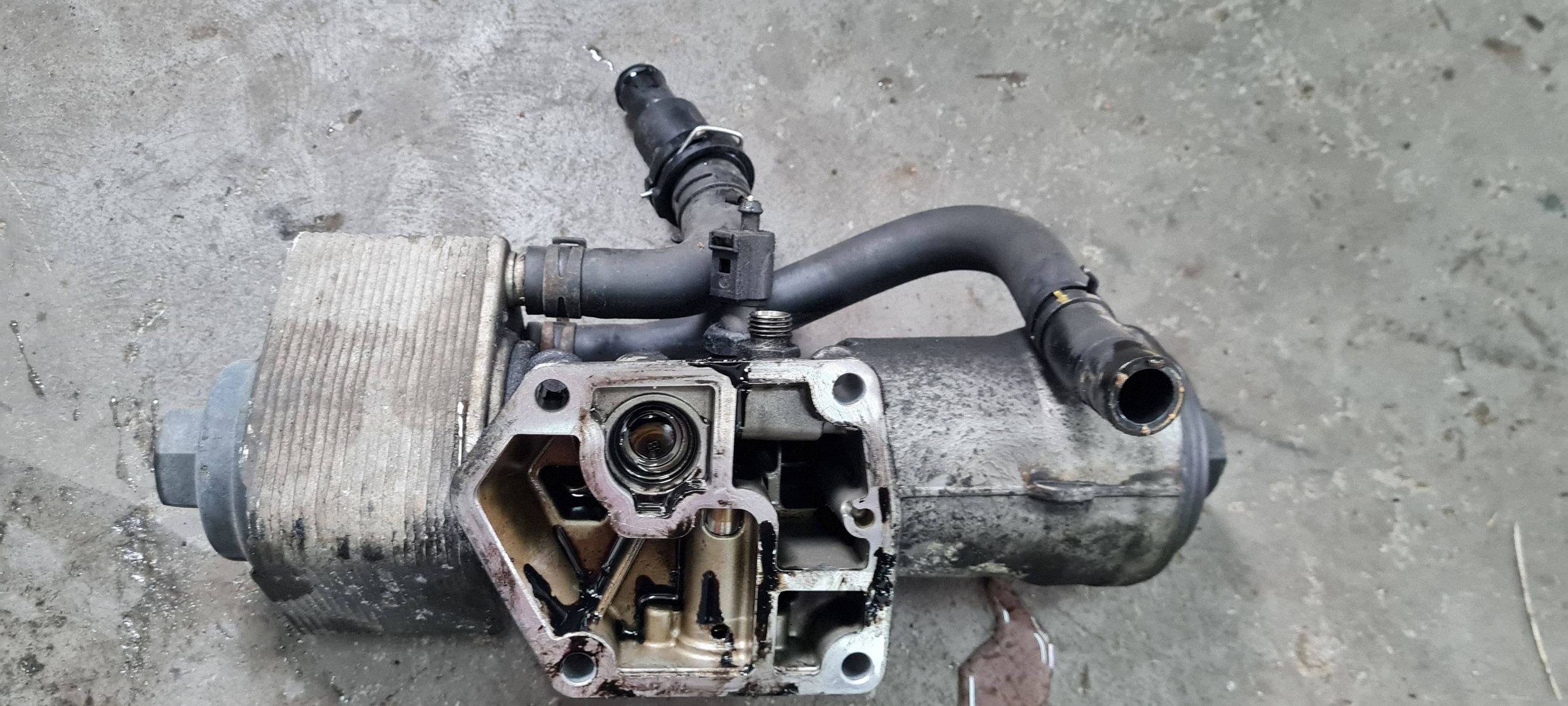 Q5 8R Ölfiltergehäuse 2.0 TDI 045115389K A4 B8 A5 A6 C6 A6 C7