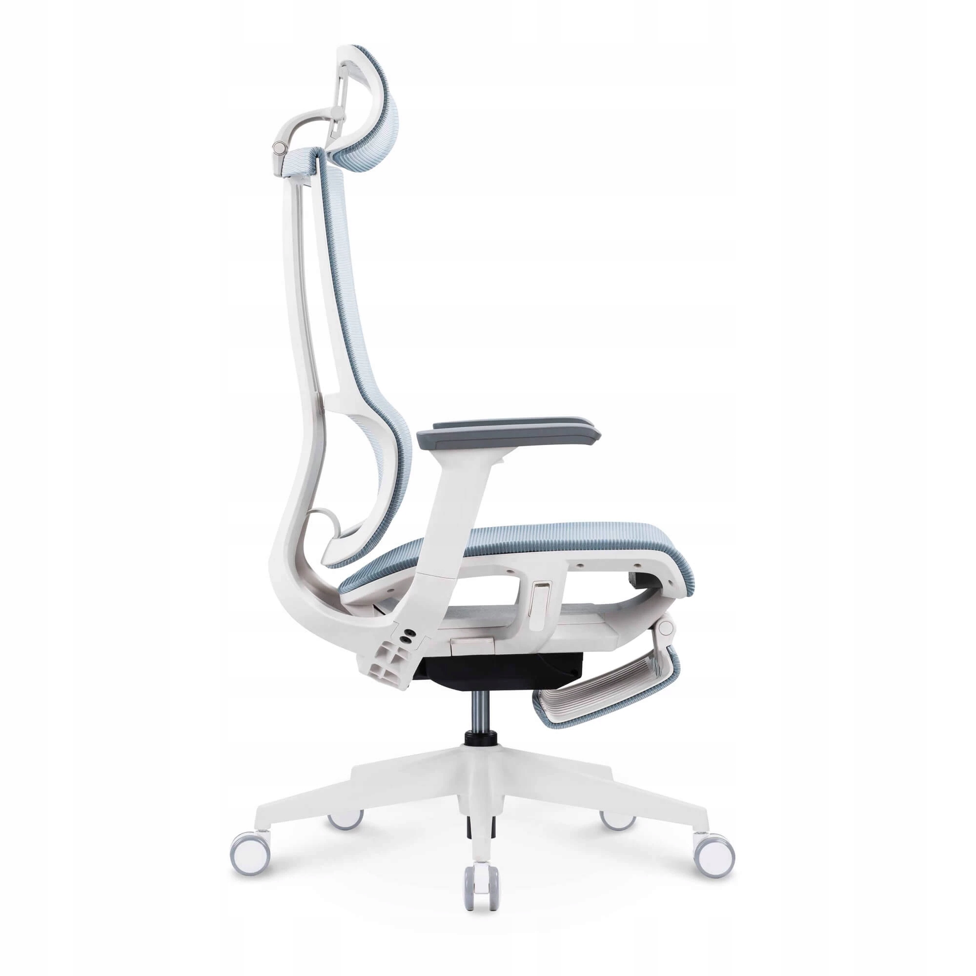 

Fotel biurowy ergonomiczny z podnóżkiem biały