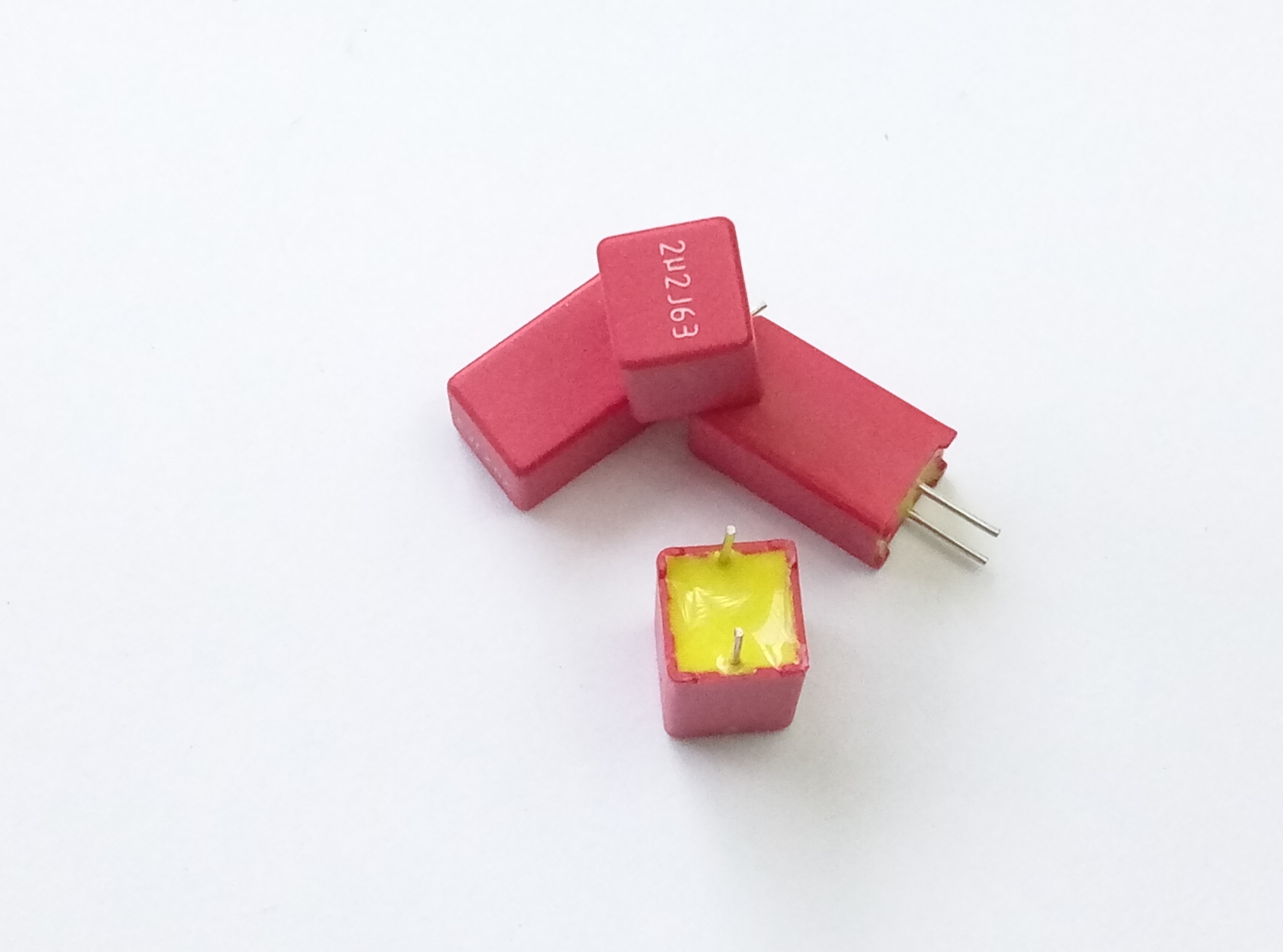 [4szt] 2.2uF 63V 5% kondensator foliowy MKS2 Wima