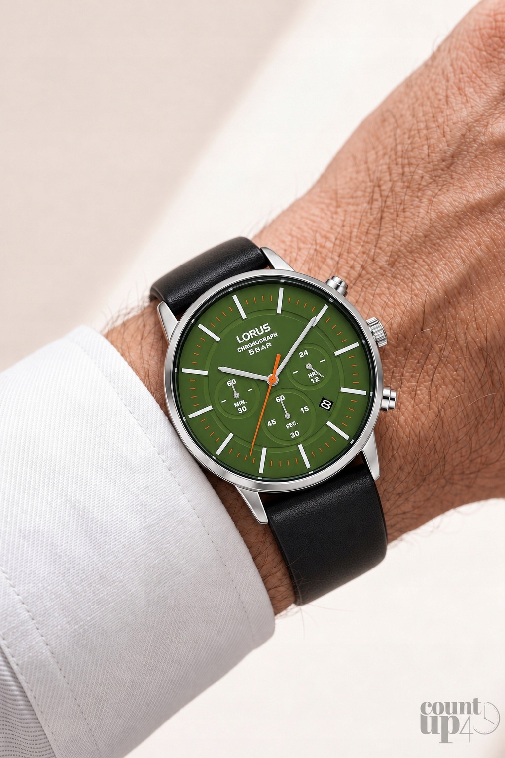 Hodinky Lorus Classic Chrono RT309JX9 WR50 43mm