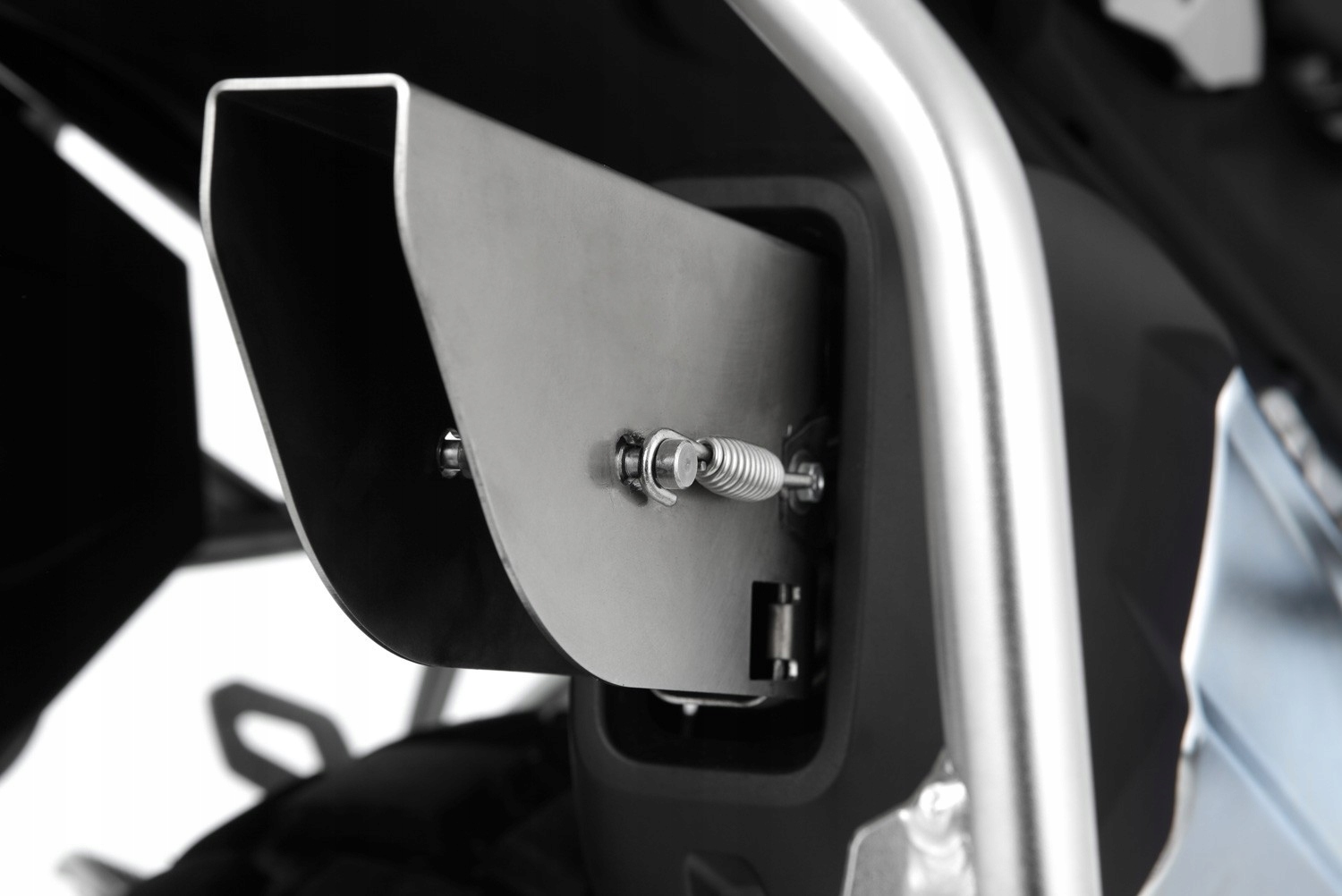 20881-000 - Дефлектор выхлопных газов MB Wunderlich для BMW R1250GS