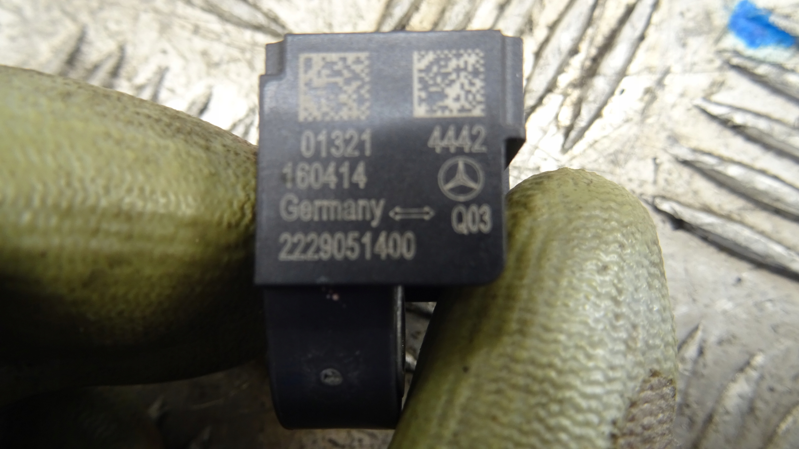 impact sensor Mercedes-Benz OE A2229051400 NR M405