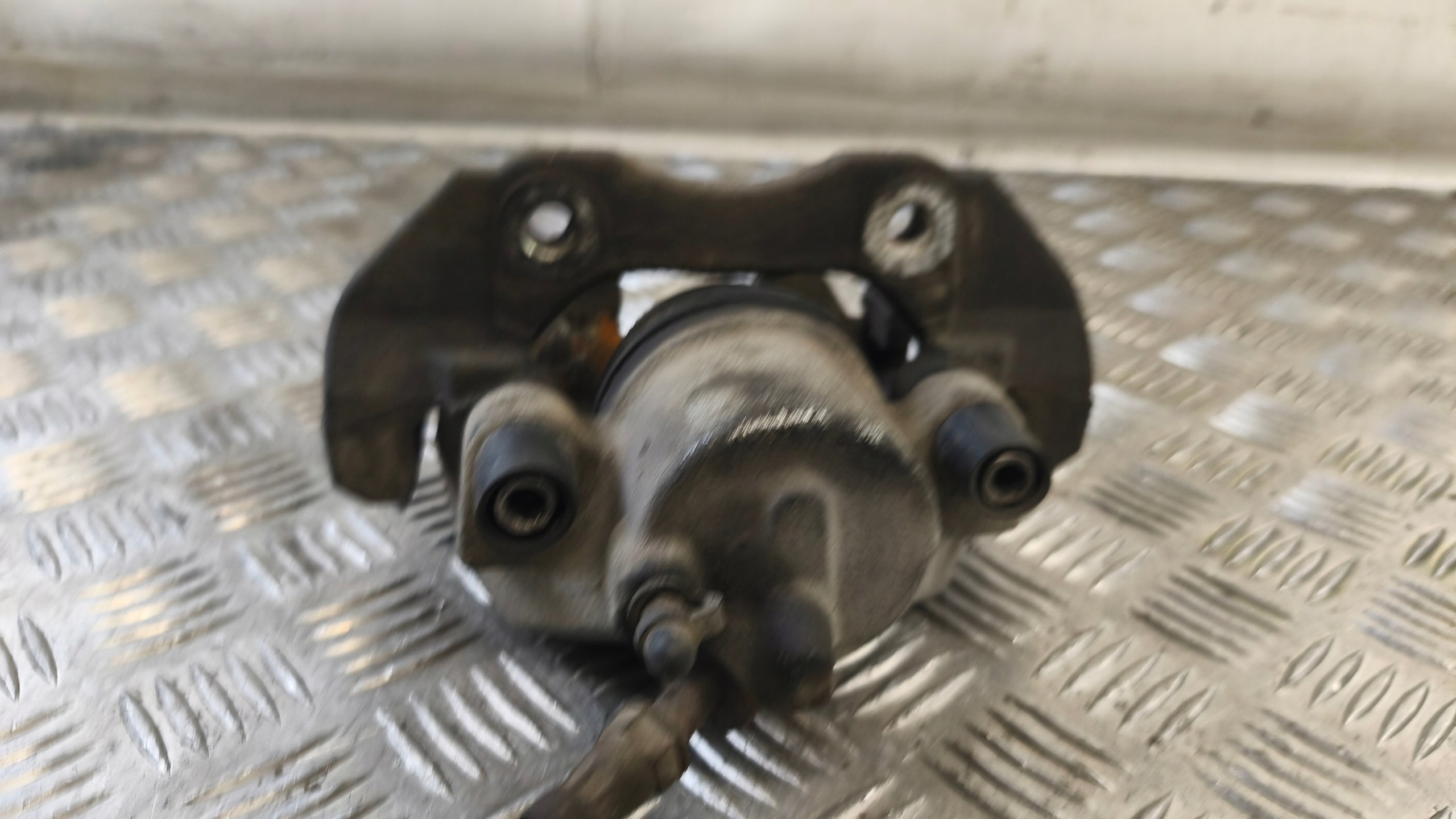 caliper brake right front FORD FOCUS C-MAX MK1 1.8B