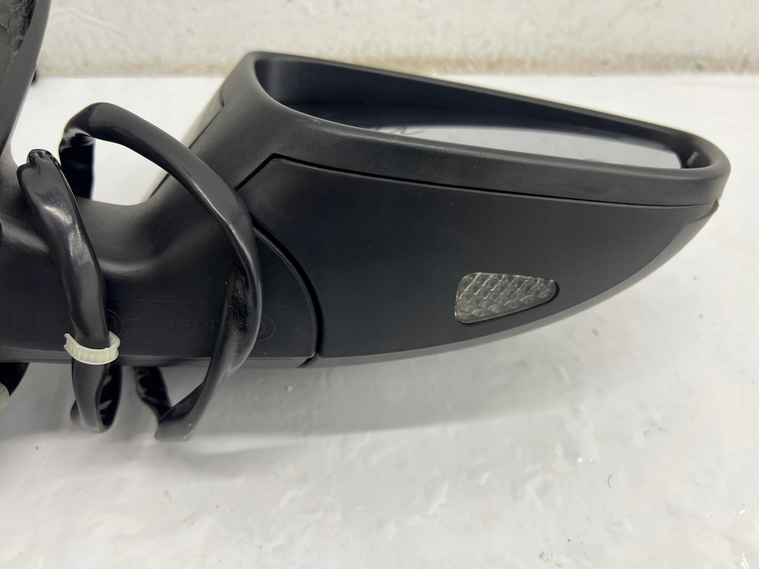 VW PASSAT B7 mirror right 7 PIN LAKIER LC8Z EUROPA