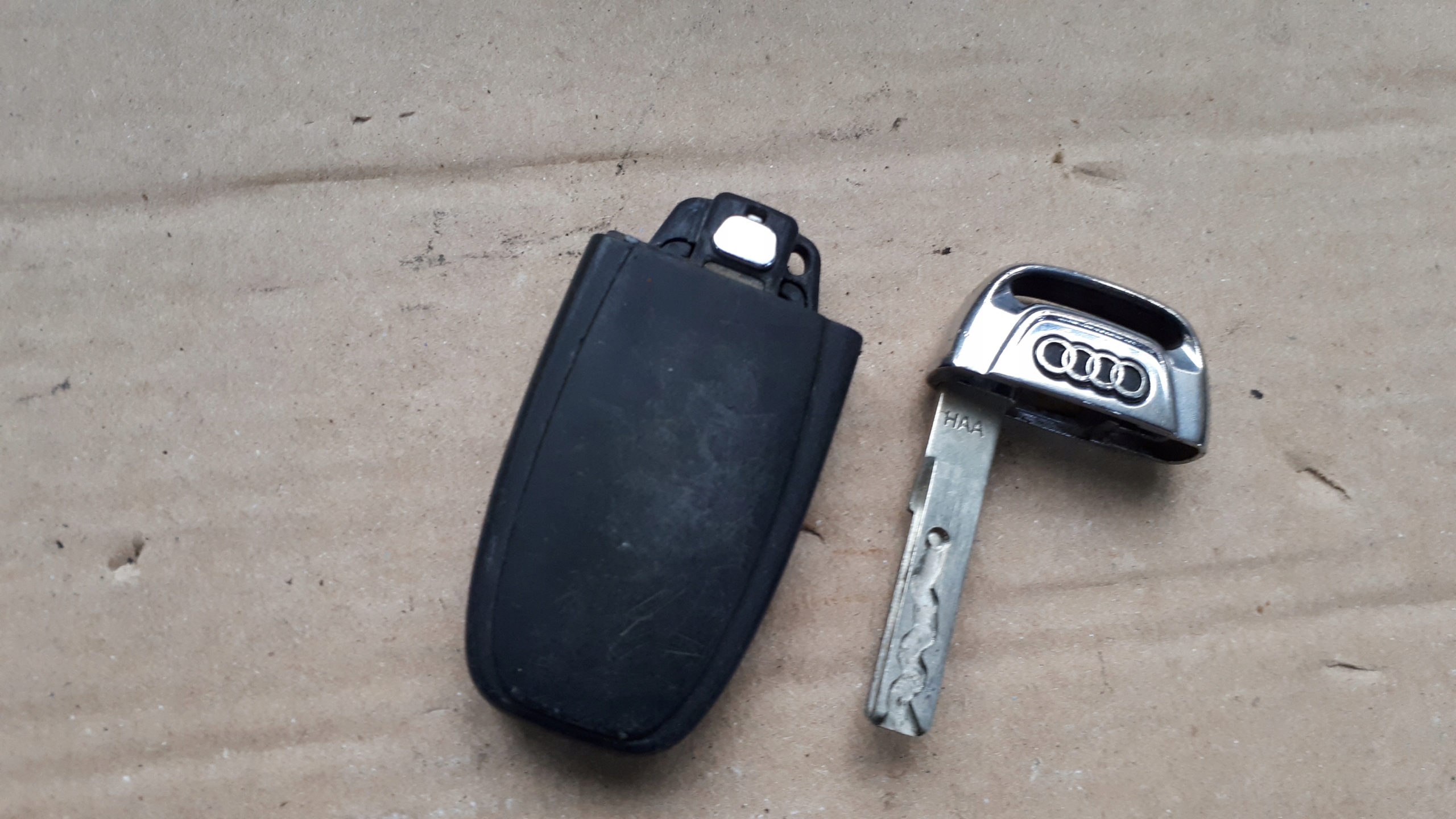 A6 C7 4G key PILOT 8K0959754CM A4 B8 Q5