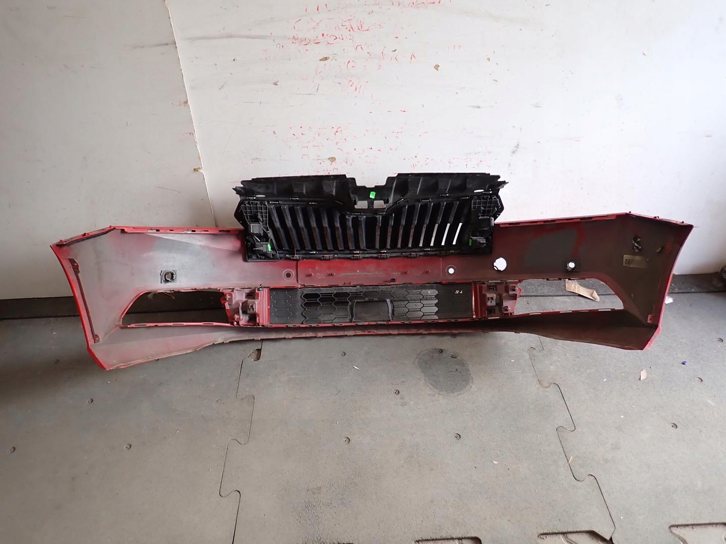 bumper front front SKODA FABIA III LIFT 2018- 6V0807221F