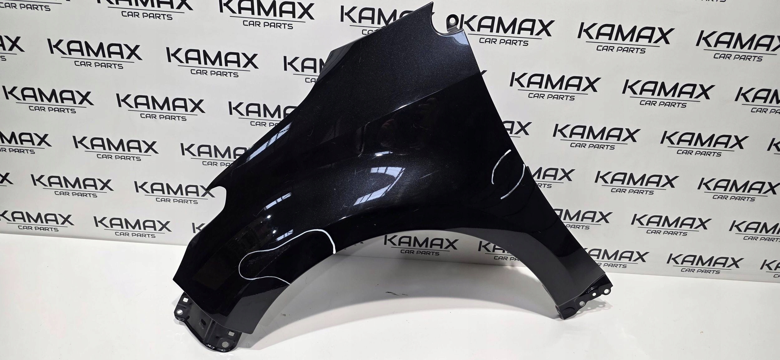 fender left front TOYOTA YARIS IV 20- original