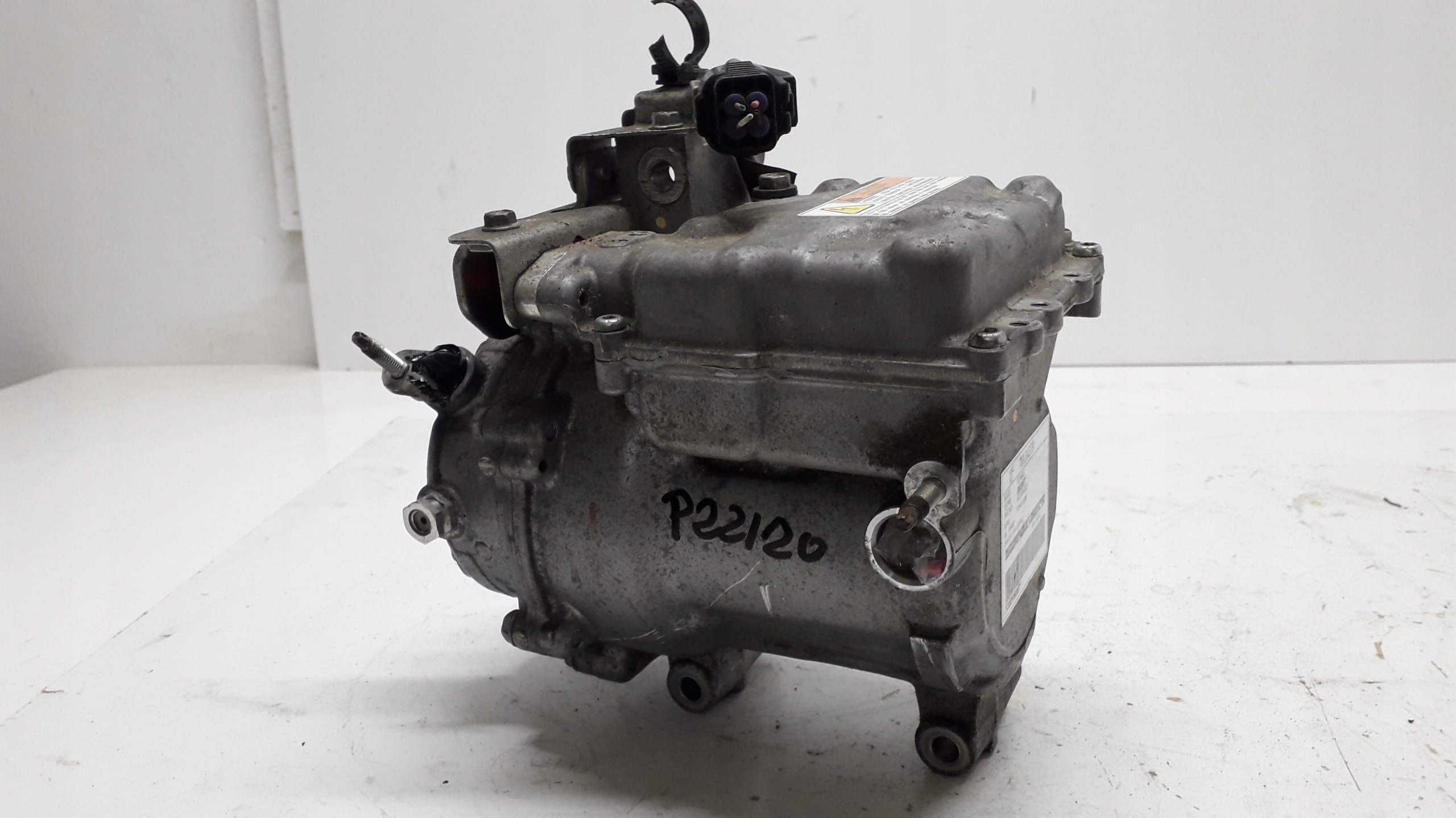 OUTLANDER 3 III SPRĘŻARKA KLIMATYZACJI 7813A379