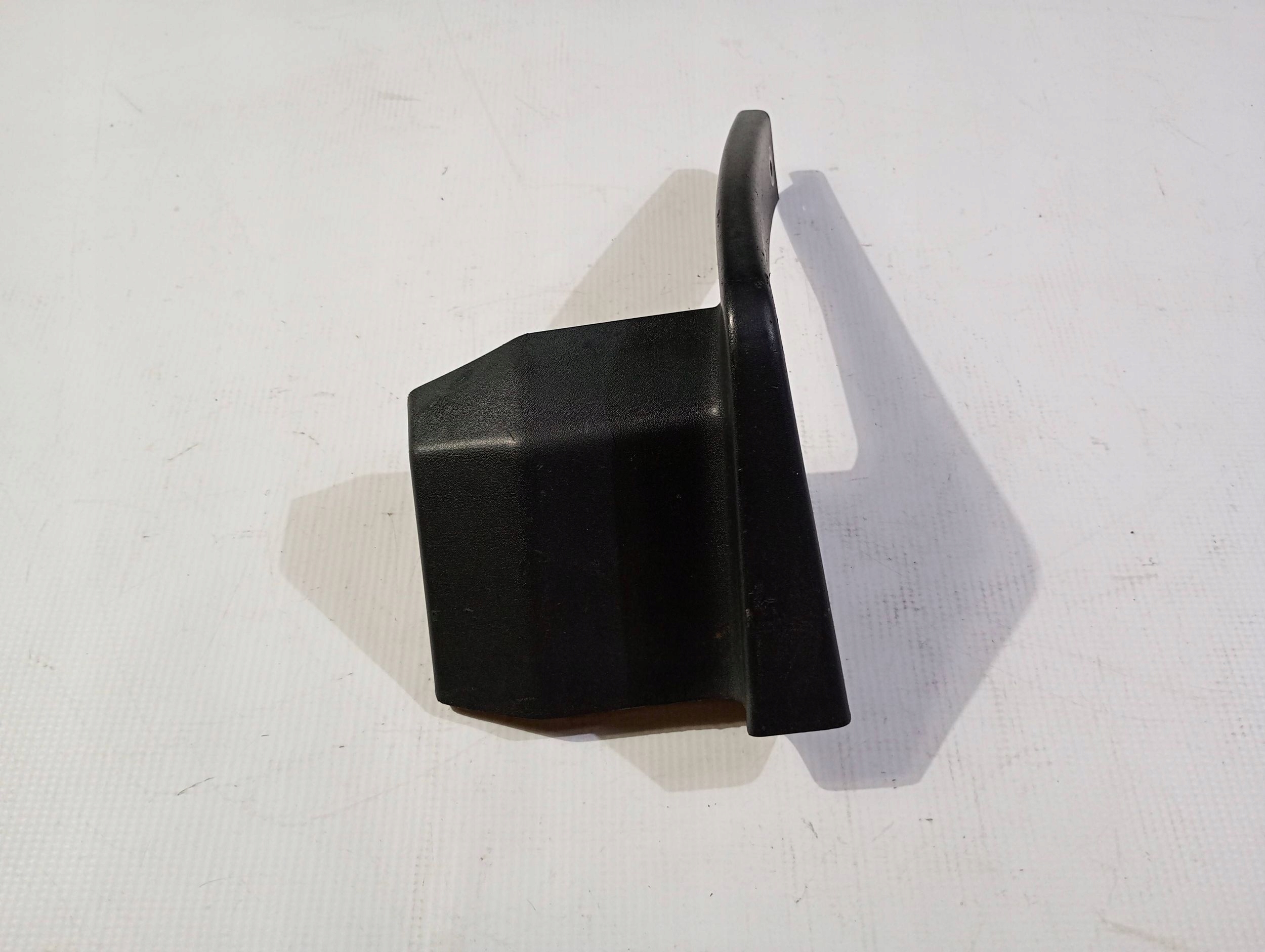 moulding nadkola mudguard flap cover right front Dodge RAM 1500 2019