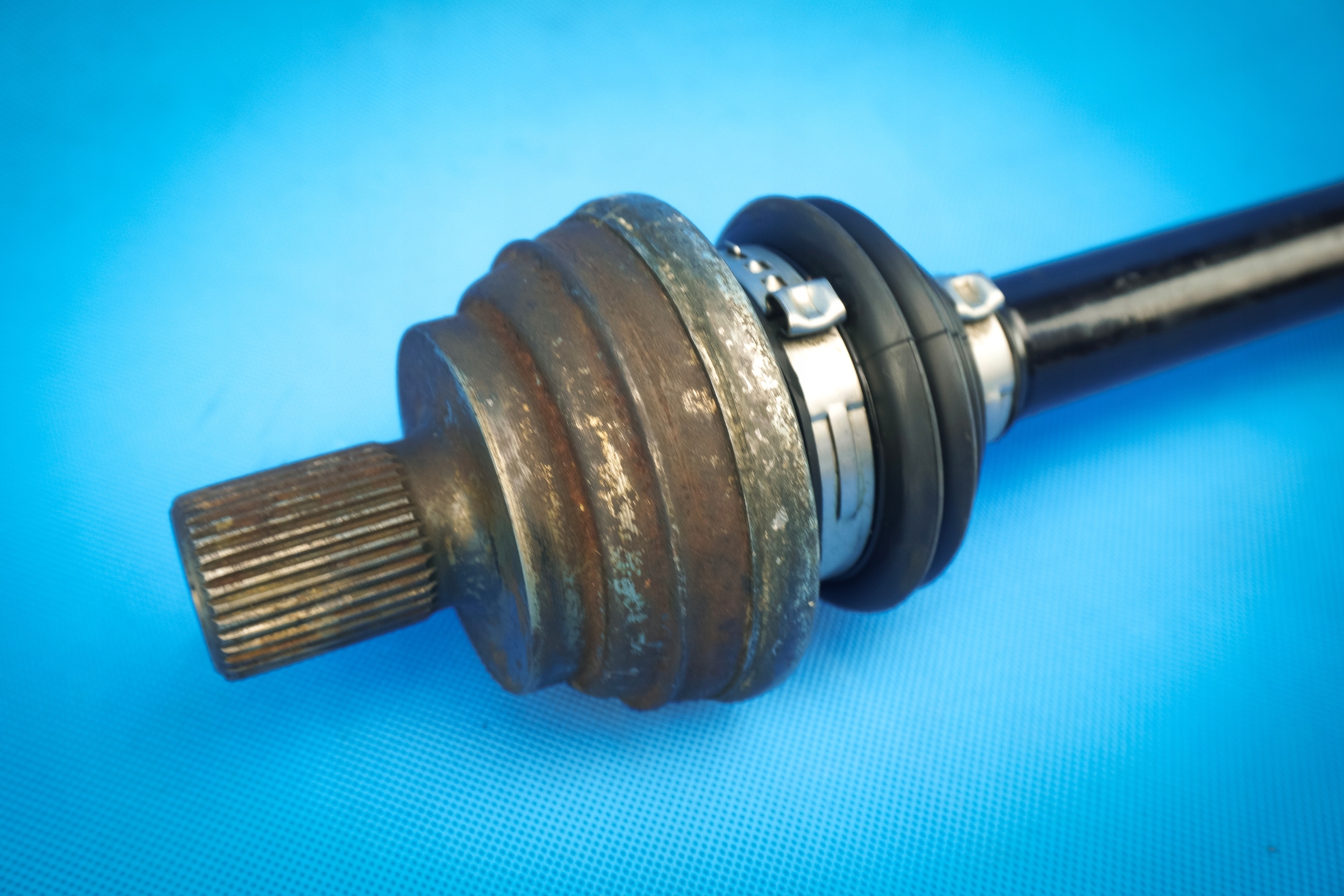 semi-axis rear right Audi S3 8V Golf VII 5Q0501204A