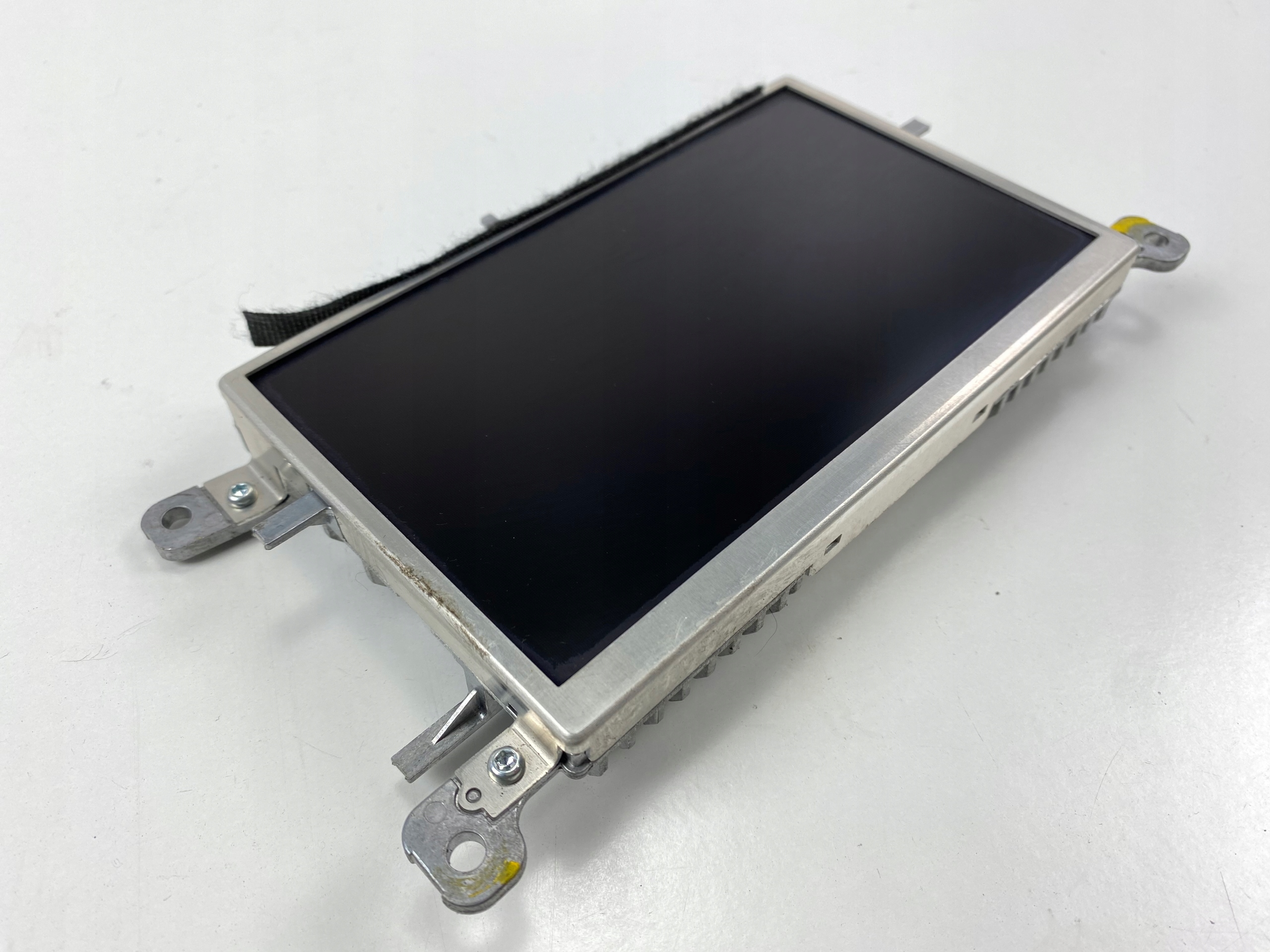 8T0919603F - Дисплей, монитор MMI Audi A5 8T