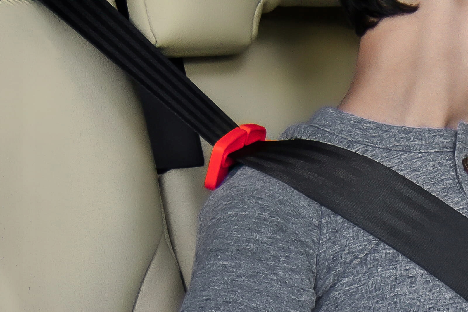 FOTELIK SAMOCHODOWY PODKŁADKA SIEDZISKO Z ISOFIX CZARNY R129 125-150 CM Rozmiar 15-36 kg