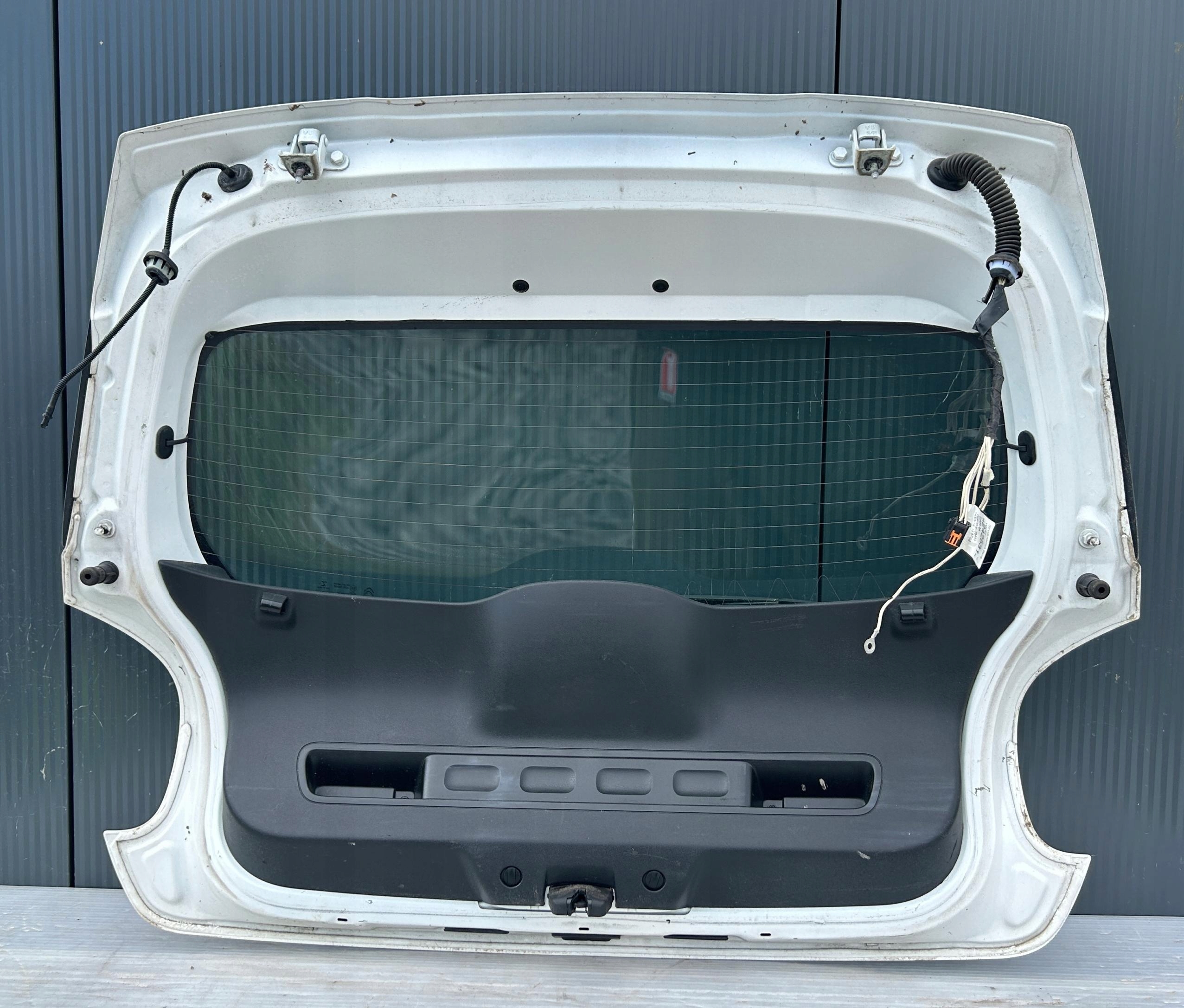 trunk door boot rear part CITROEN C3 III 16- EWPB complete