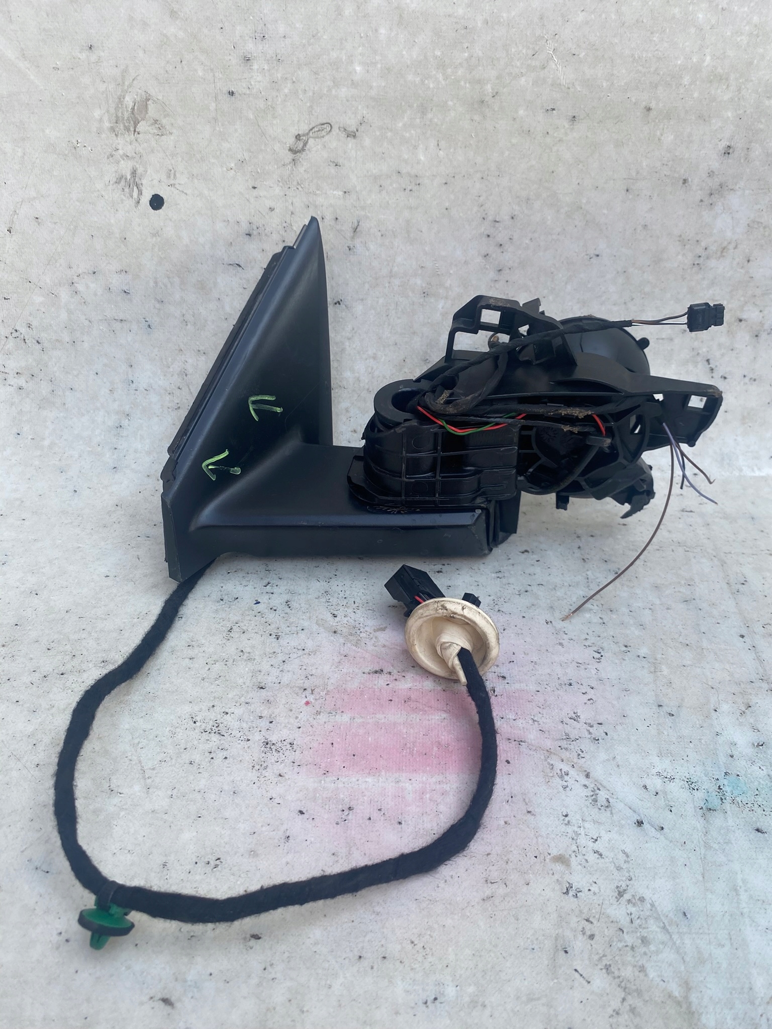 SKODA KODIAQ left mirror 2+11 PIN