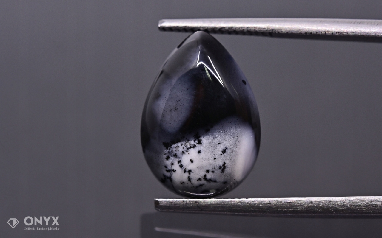 Dendritový achát z Turecka kabošon slza 14x10 mm