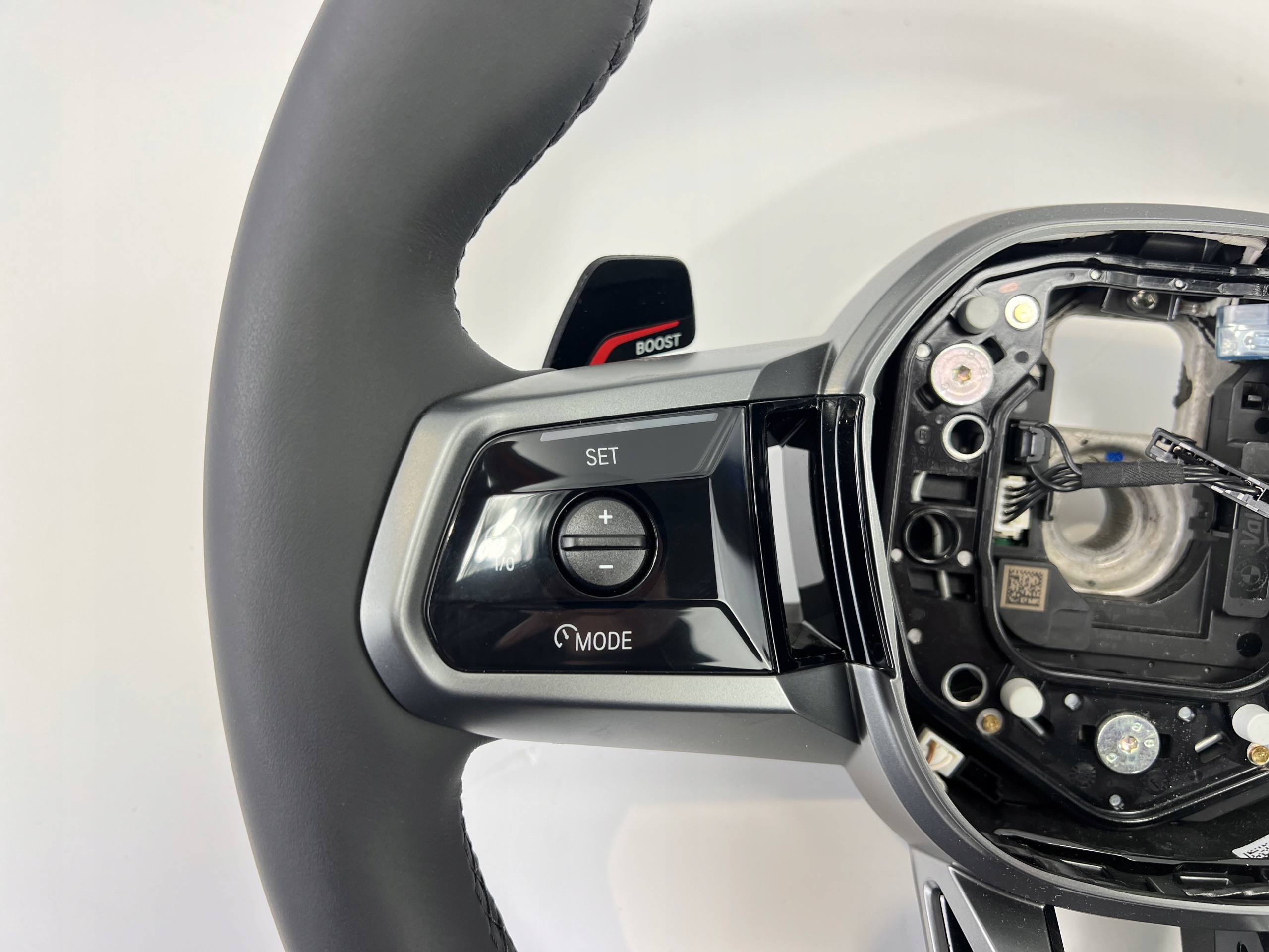 steering wheel, leather MULTIFUNKCJA BMW X5 G05 G06 G07 G60 LCI m-packet 5A42E58