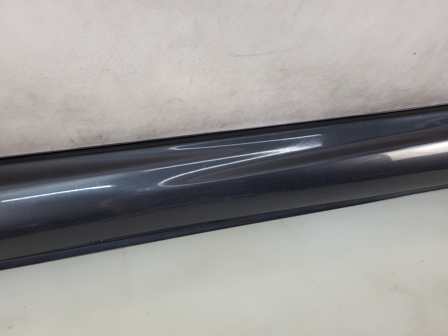 MERCEDES CLK A209 W209 LIFT AMG moulding threshold cap left C755