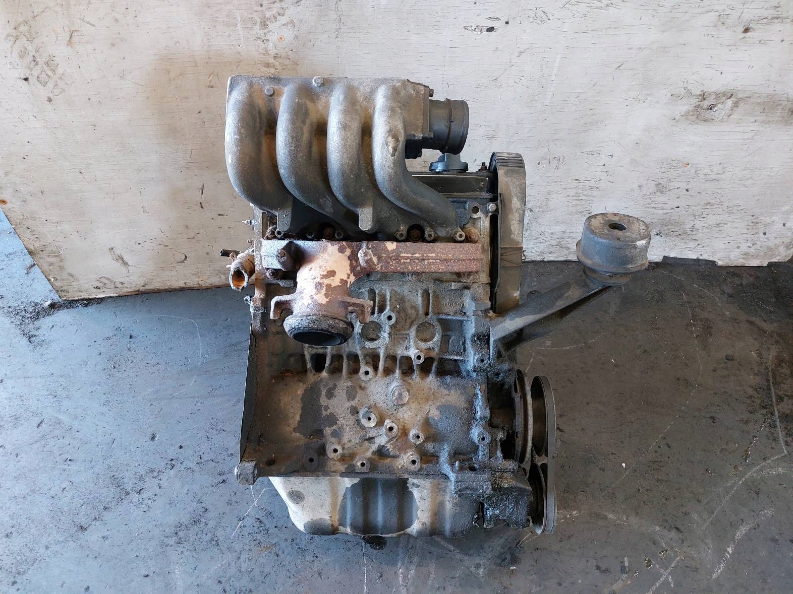 engine DIESEL + UKLAD injection VOLKSWAGEN TRANSPORTER T4 AHU 1.9 TD
